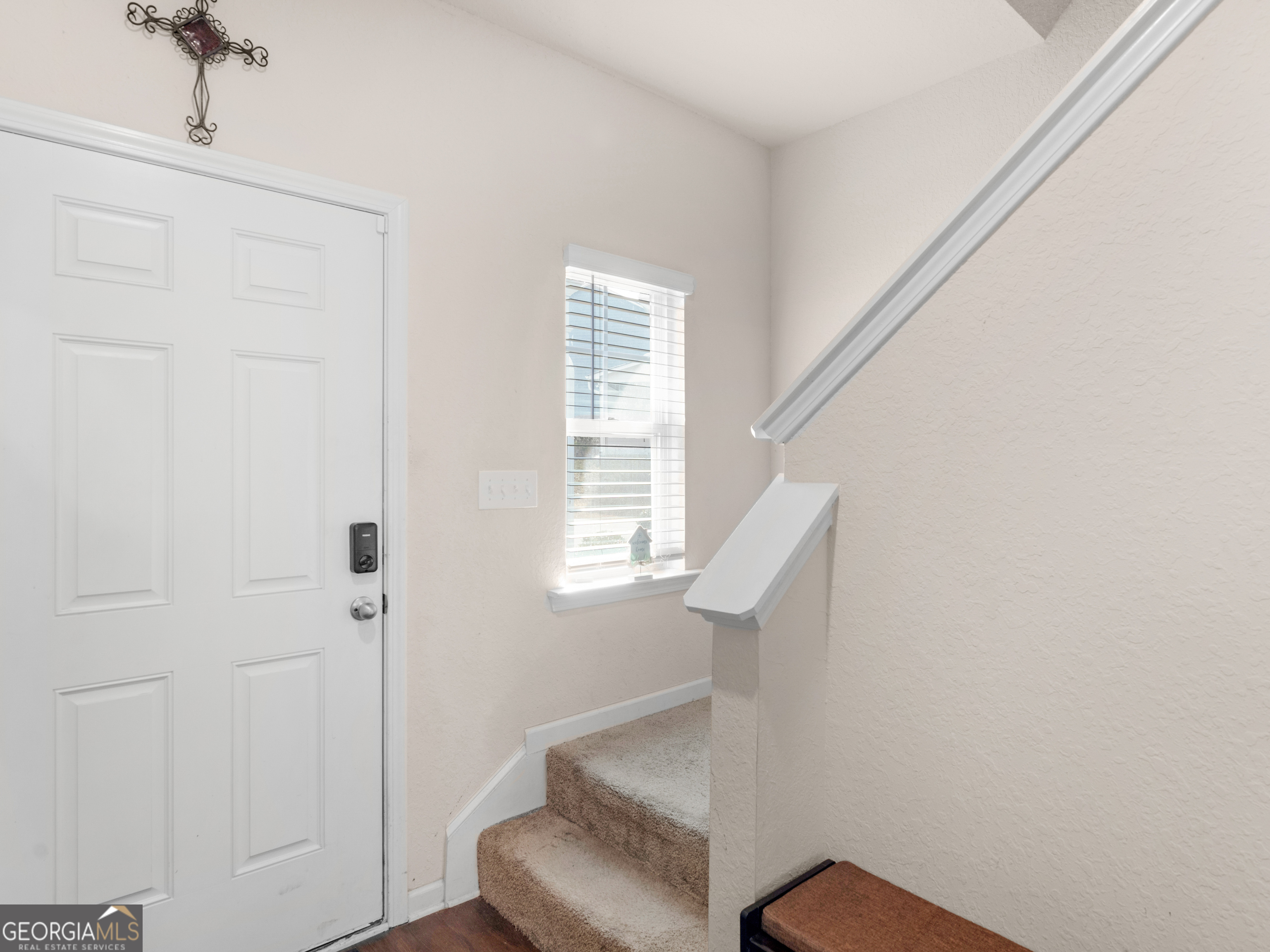 3831 Saddle Hill Way