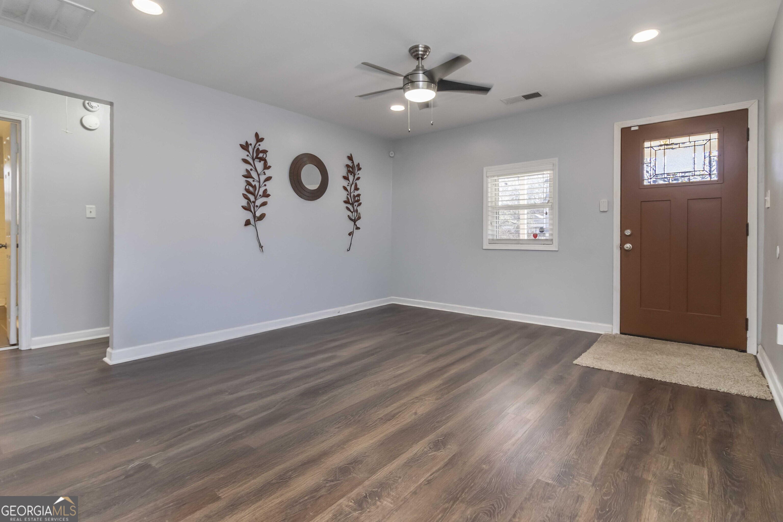 1871 E Farris Avenue