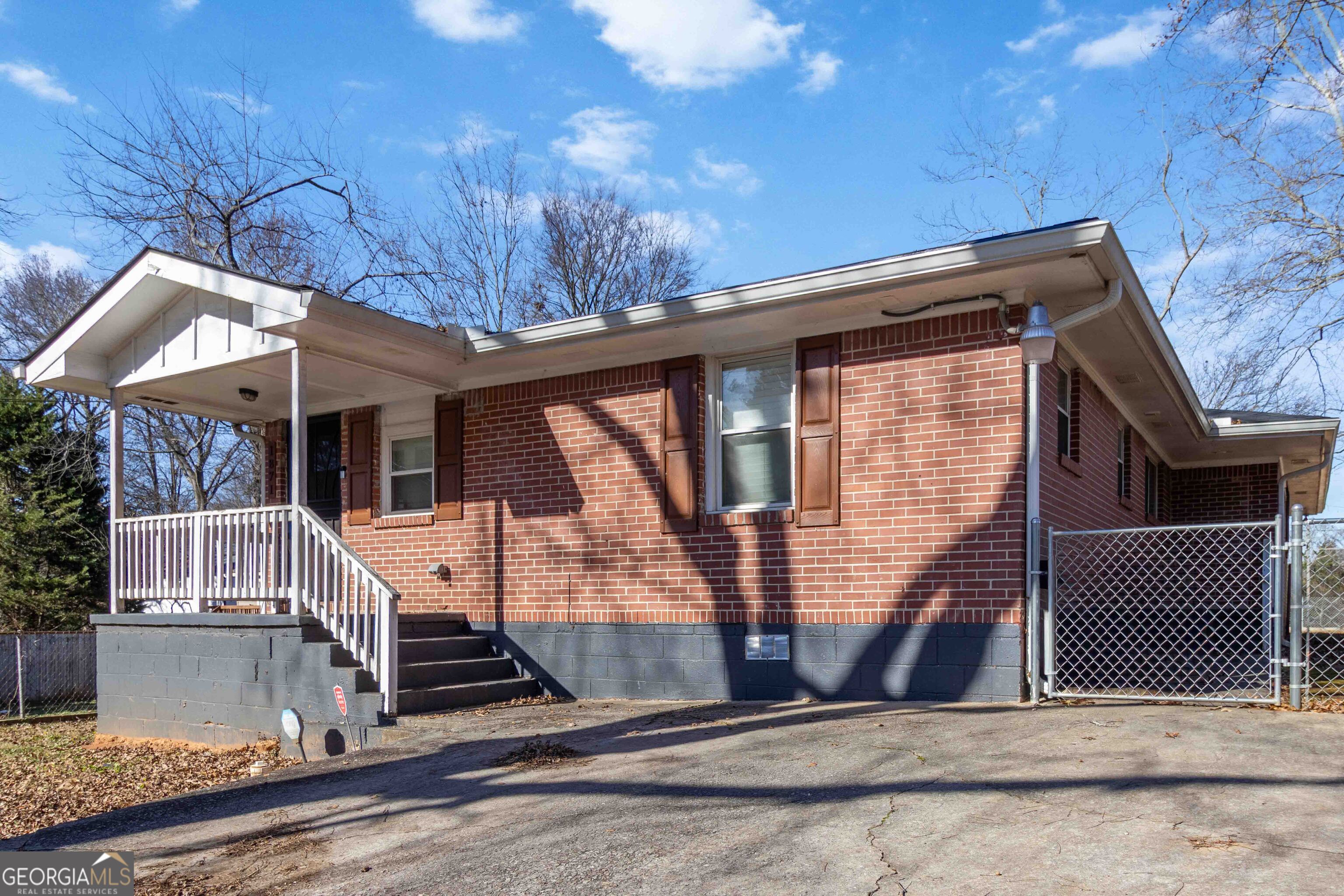 1871 E Farris Avenue