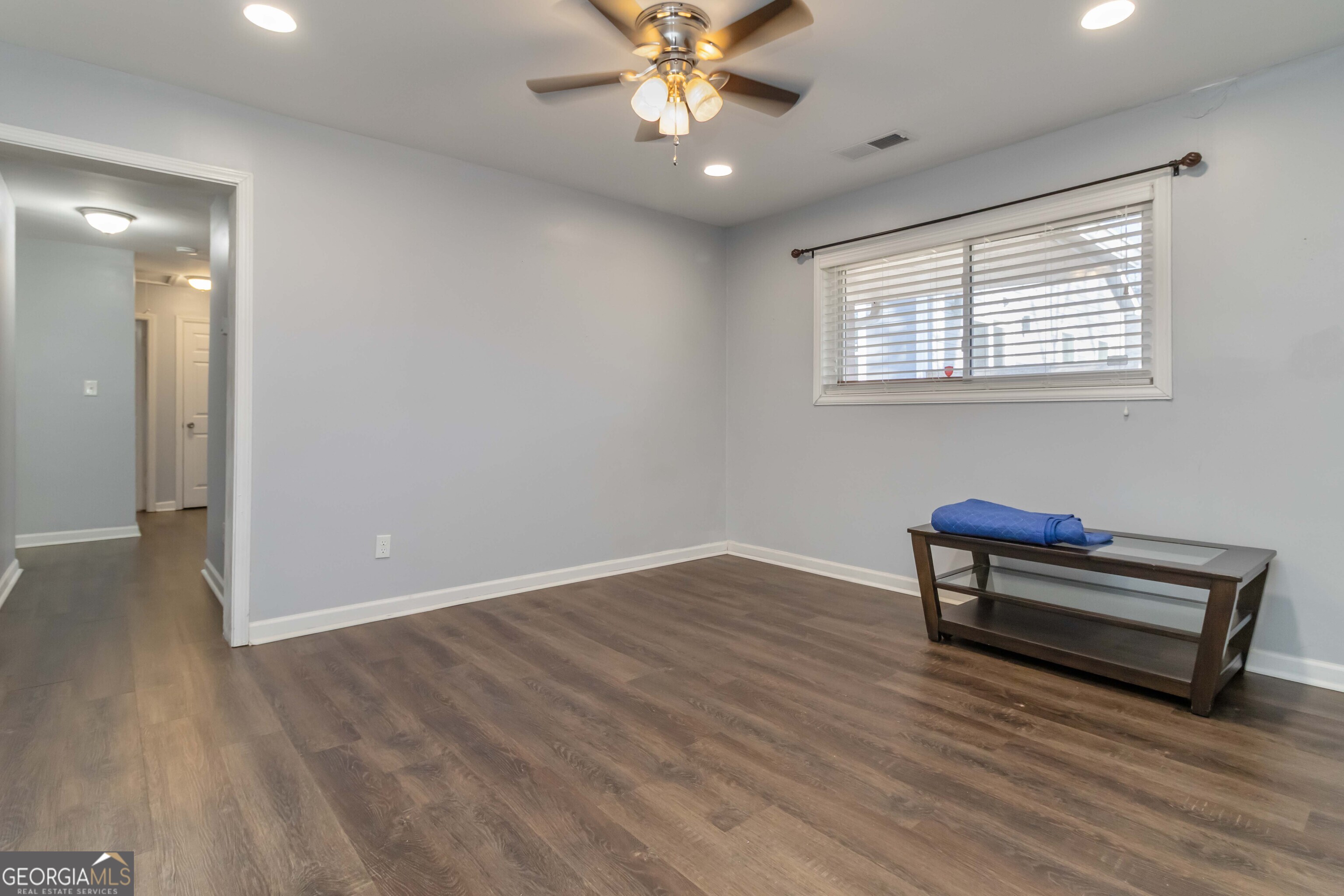 1871 E Farris Avenue