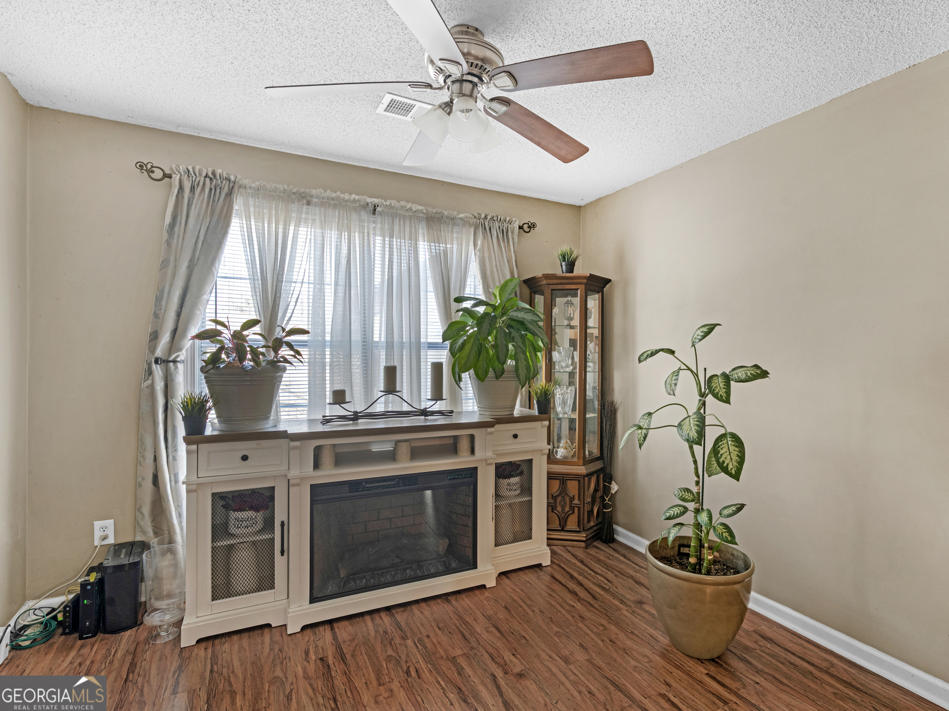 160 Country Mill Lane