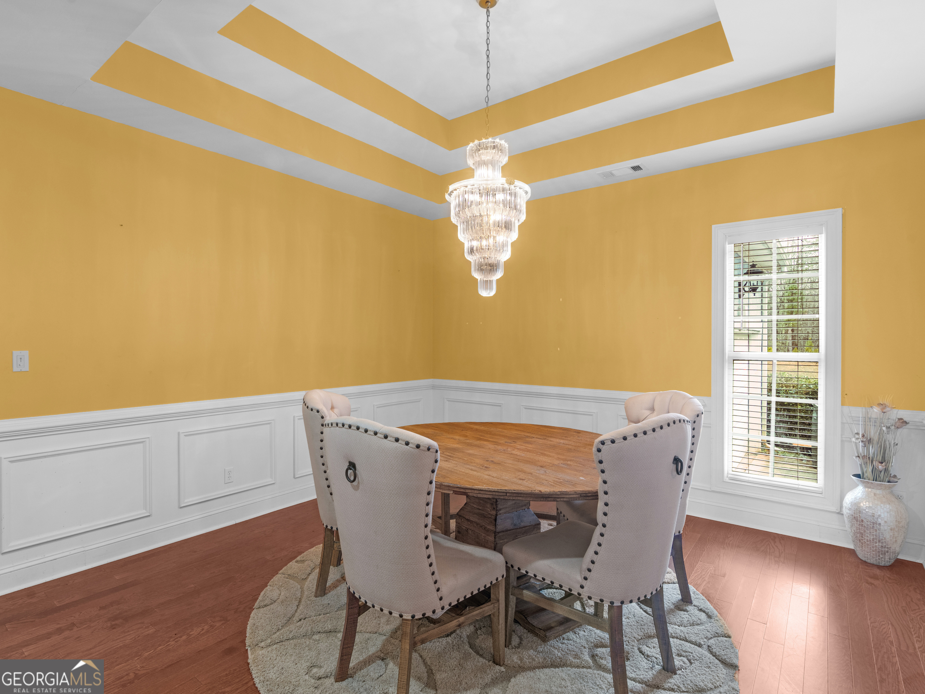 517 N Pine Hill Road