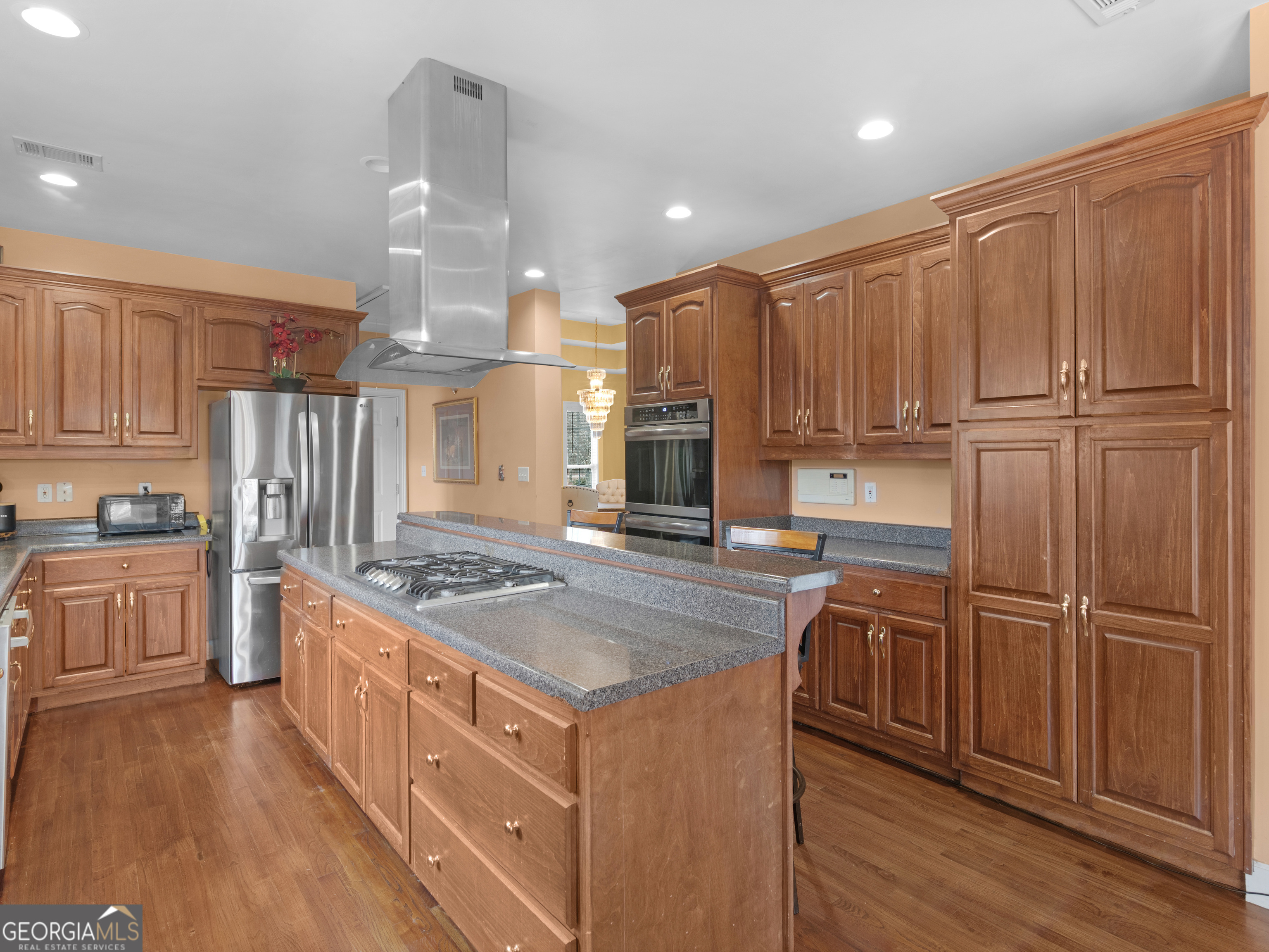 517 N Pine Hill Road