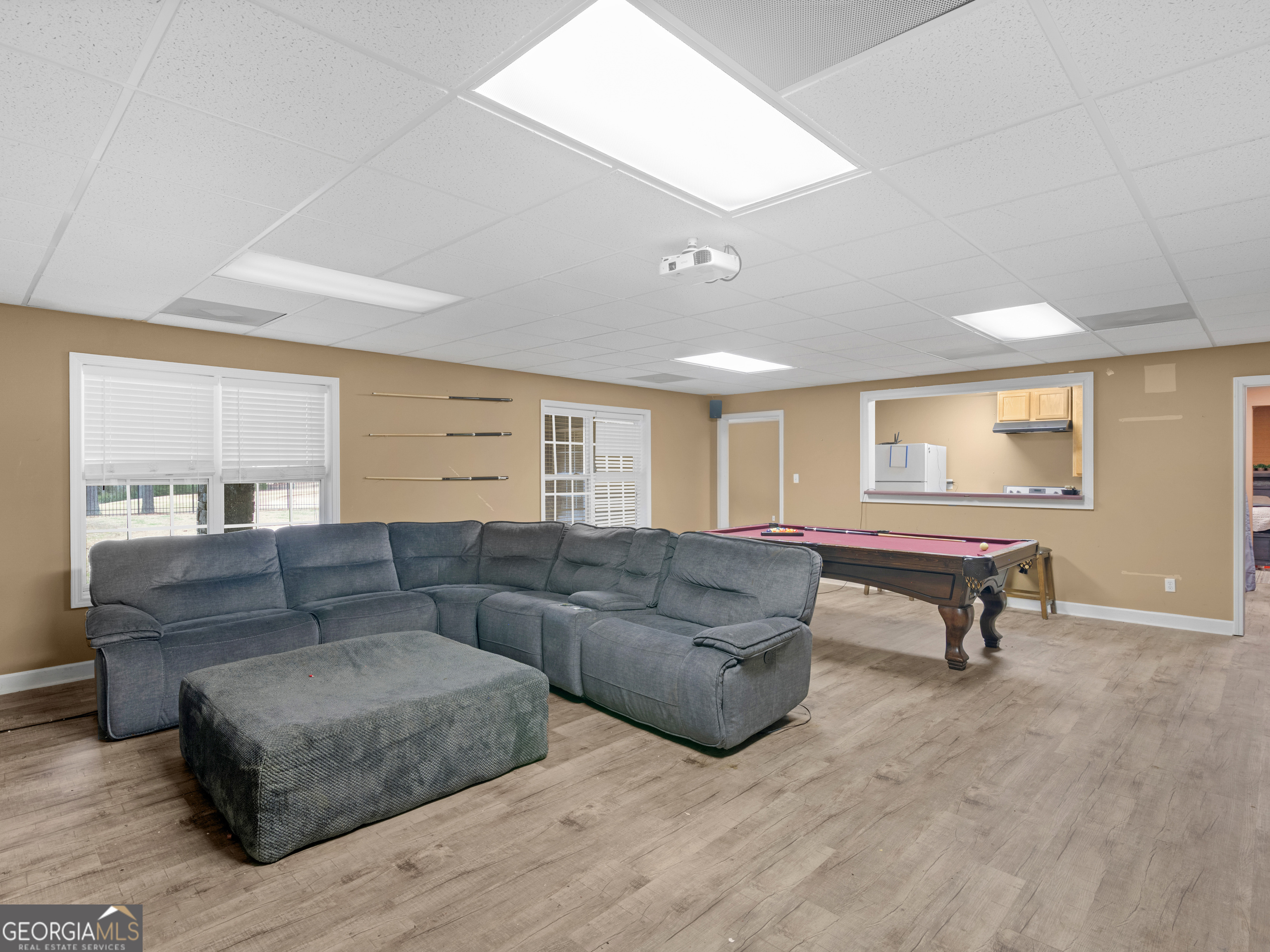 517 N Pine Hill Road