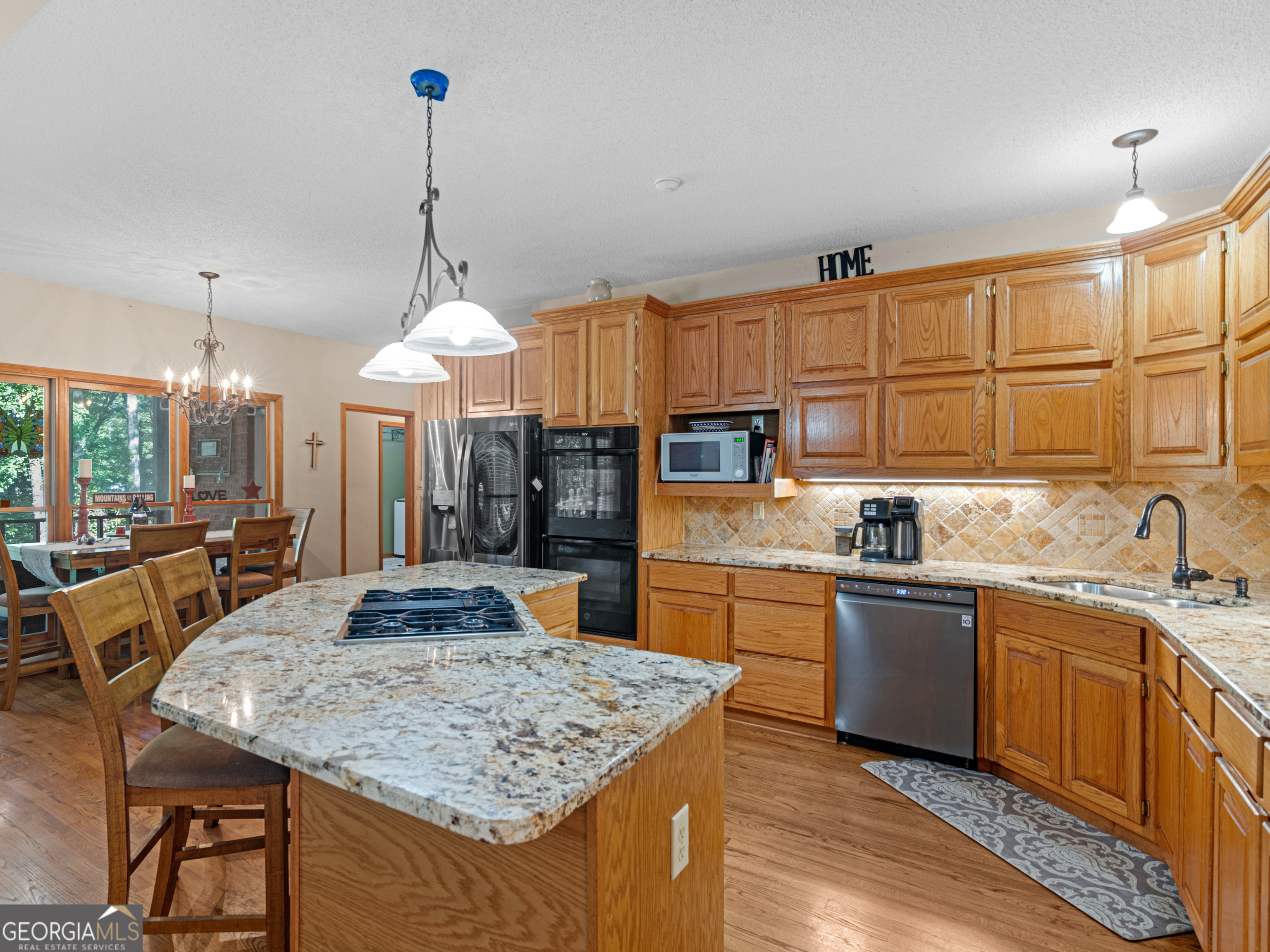 325 Country Side Drive