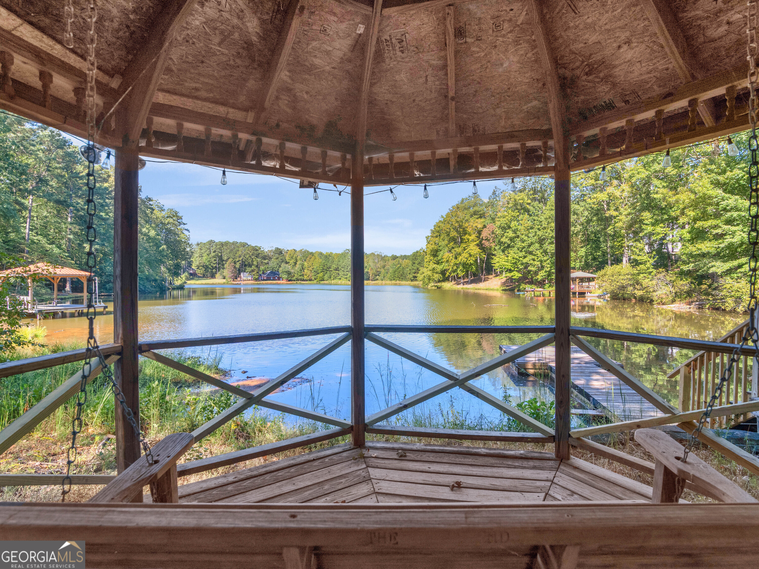 325 Country Side Drive