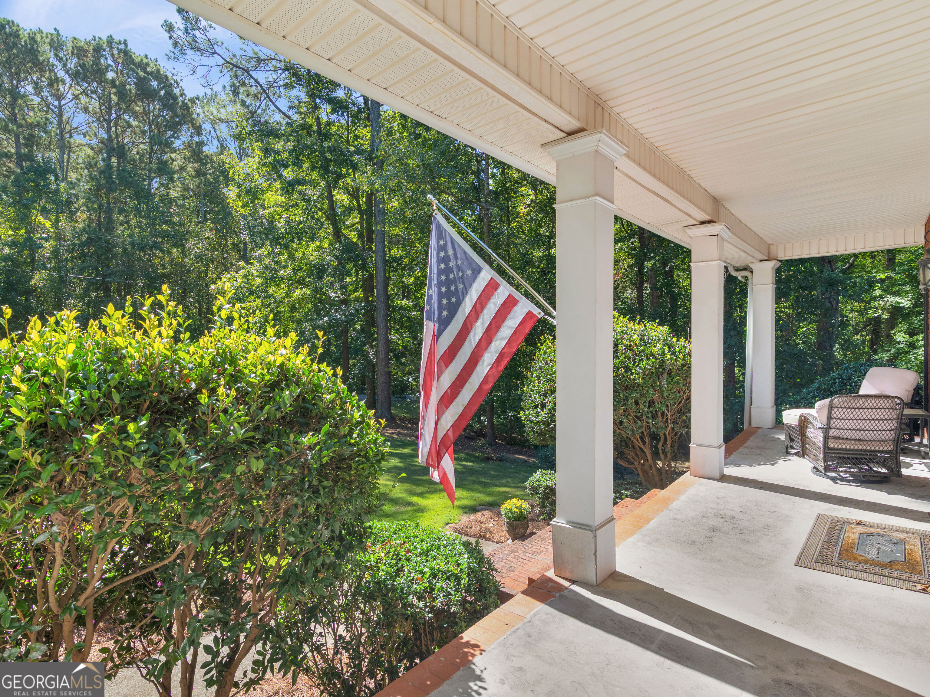 325 Country Side Drive