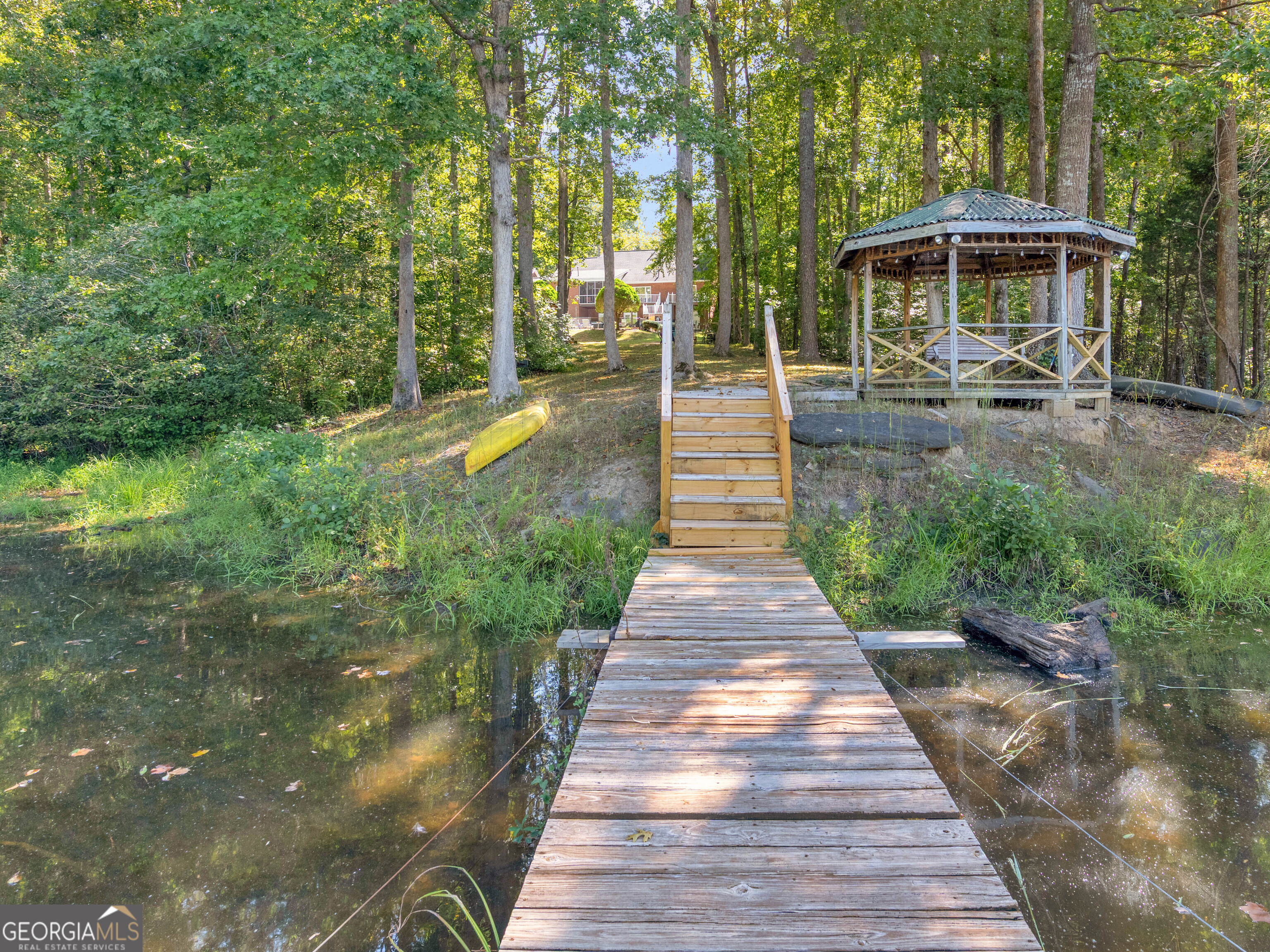 325 Country Side Drive