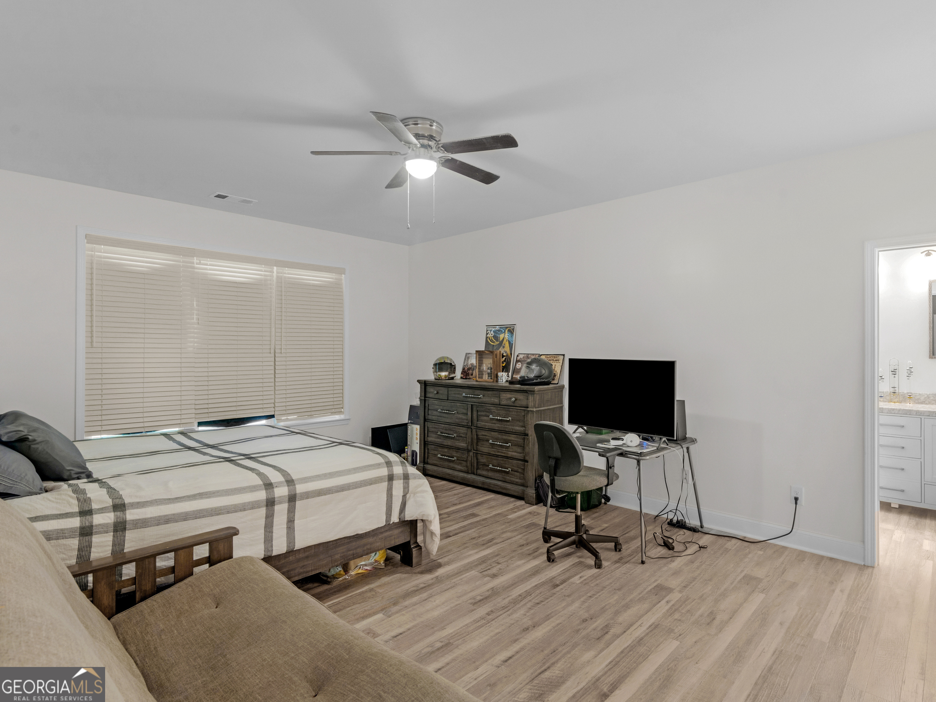 2736 Lester Mill Road