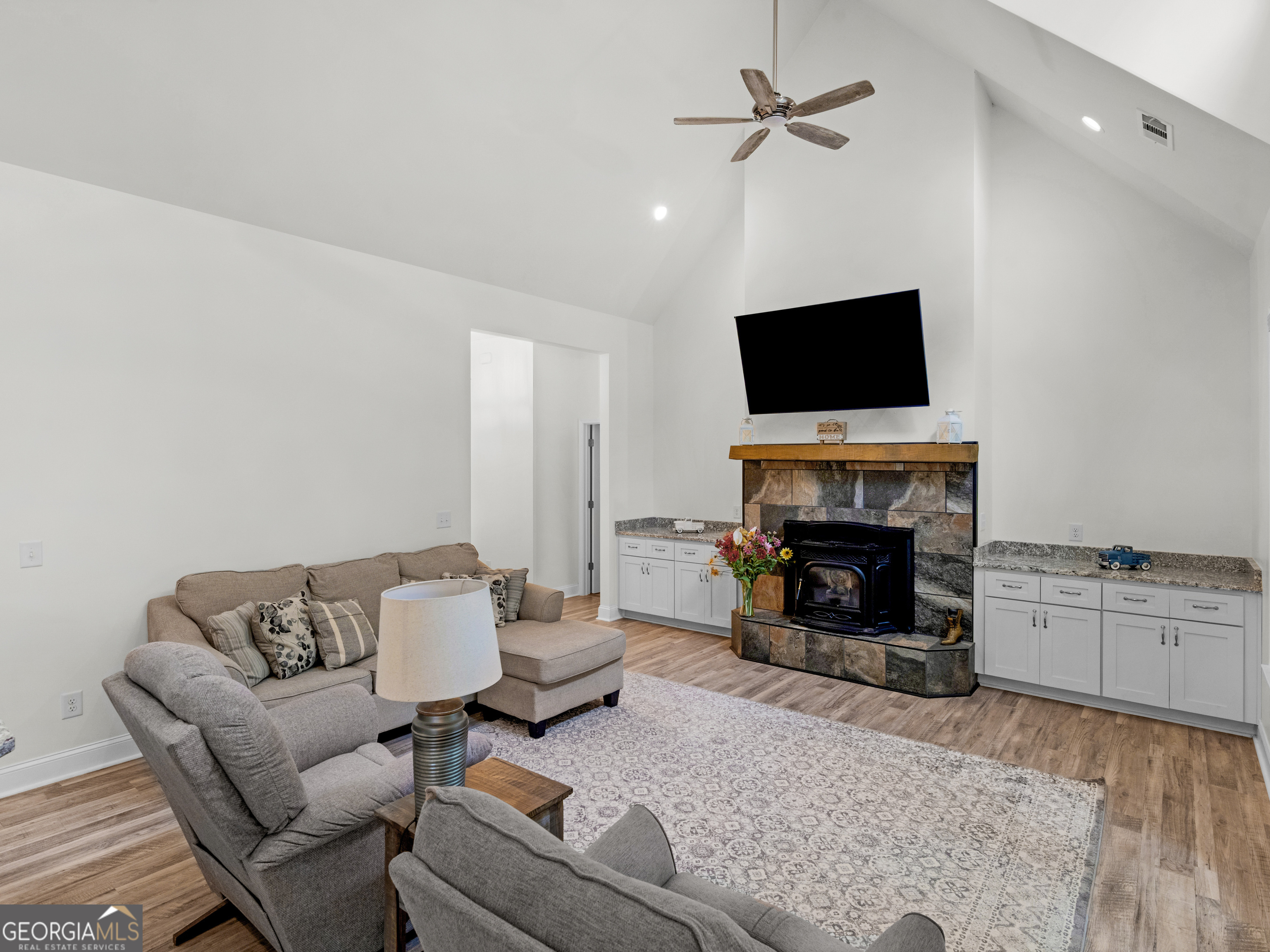 2736 Lester Mill Road