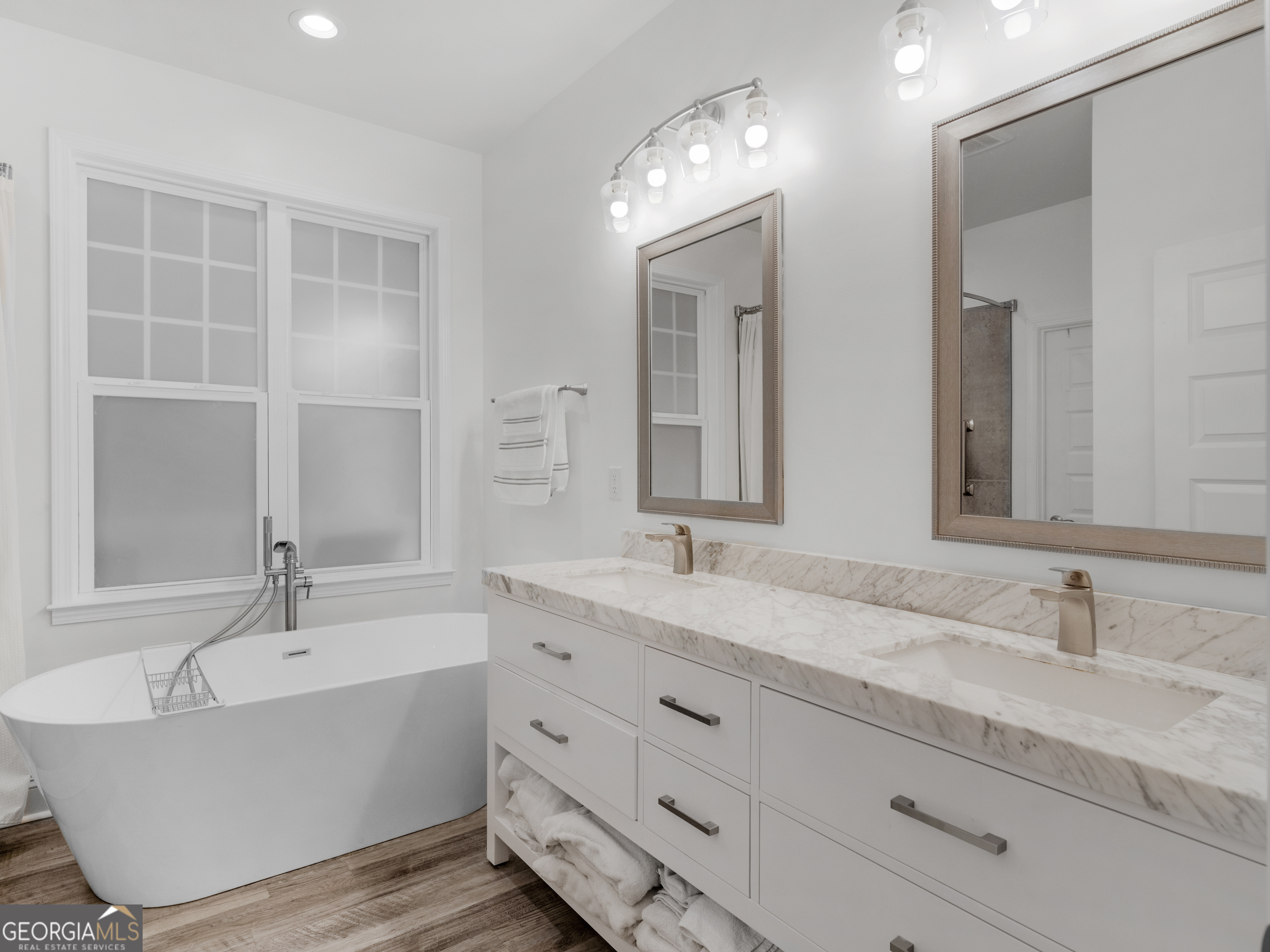 2736 Lester Mill Road