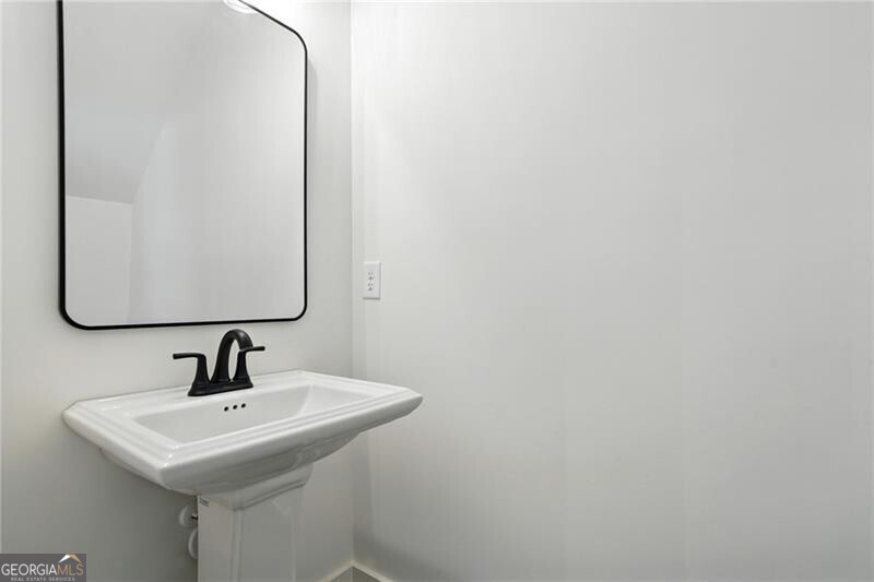 44 Puckett Rd Road SE