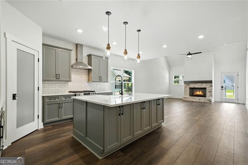 44 Puckett Rd Road SE