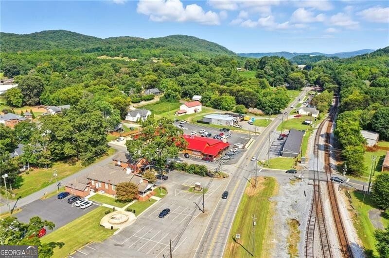 44 Puckett Rd Road SE