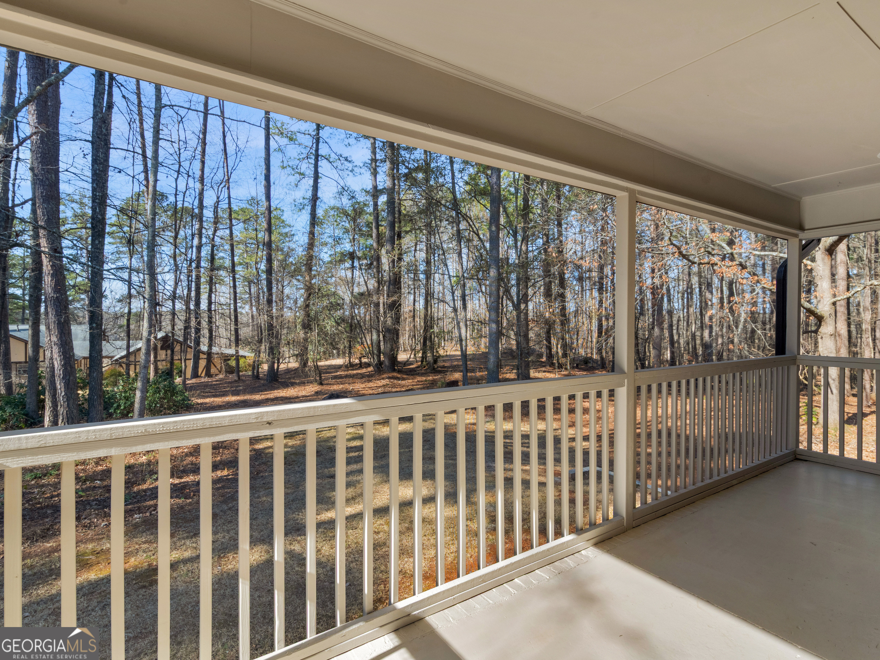 230 Horseshoe Circle