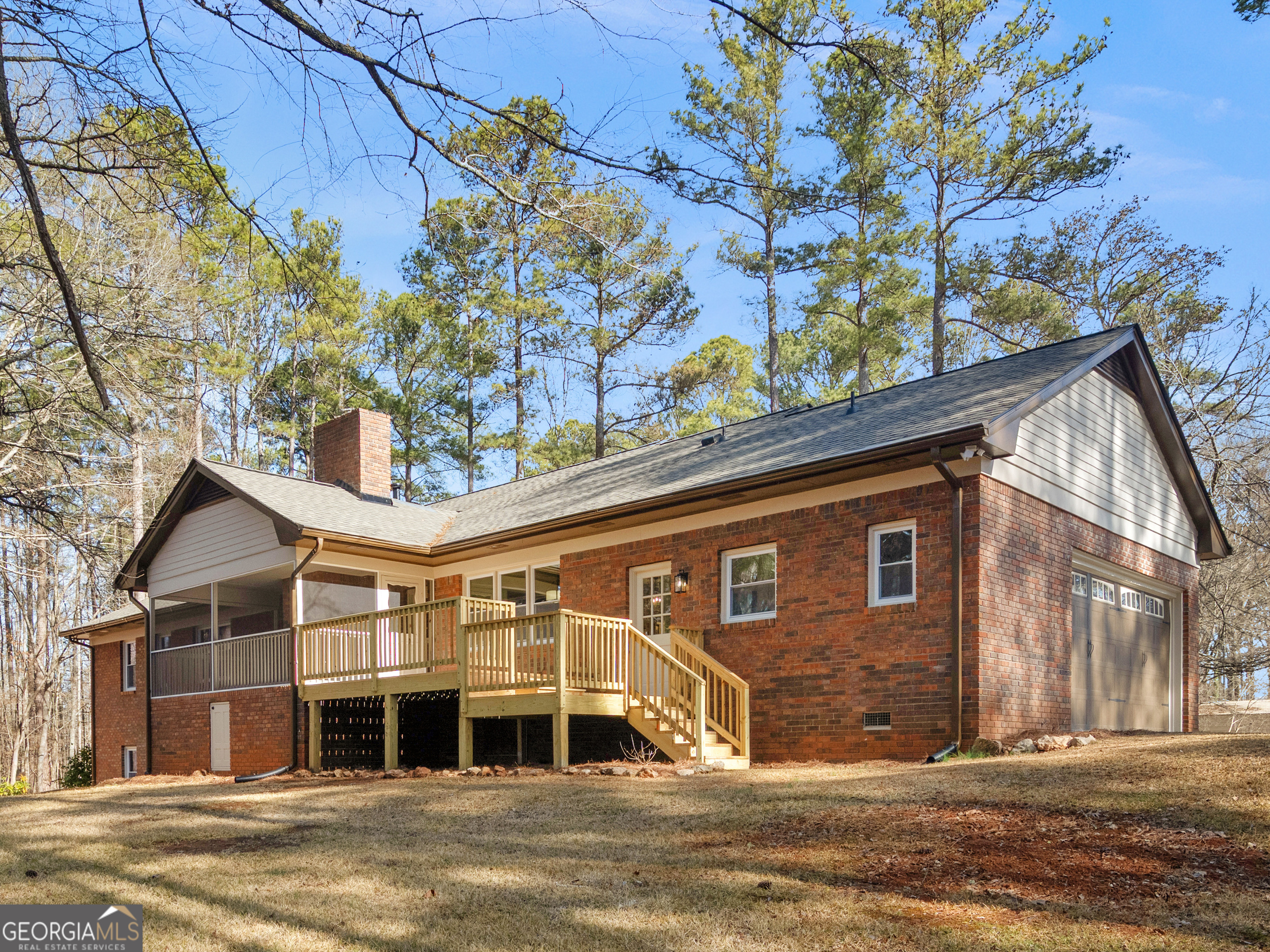 230 Horseshoe Circle