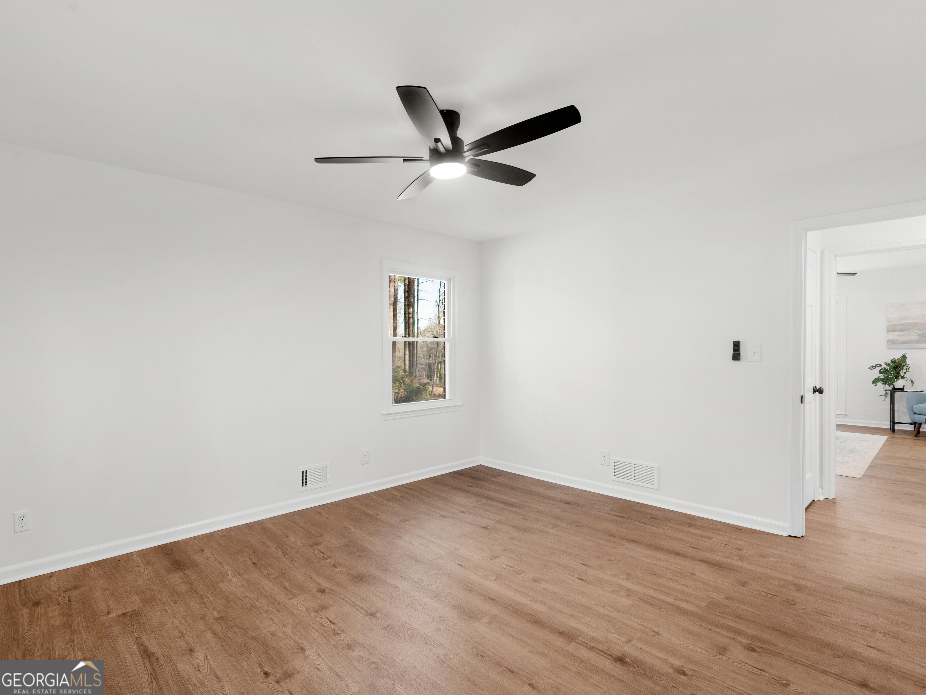 230 Horseshoe Circle