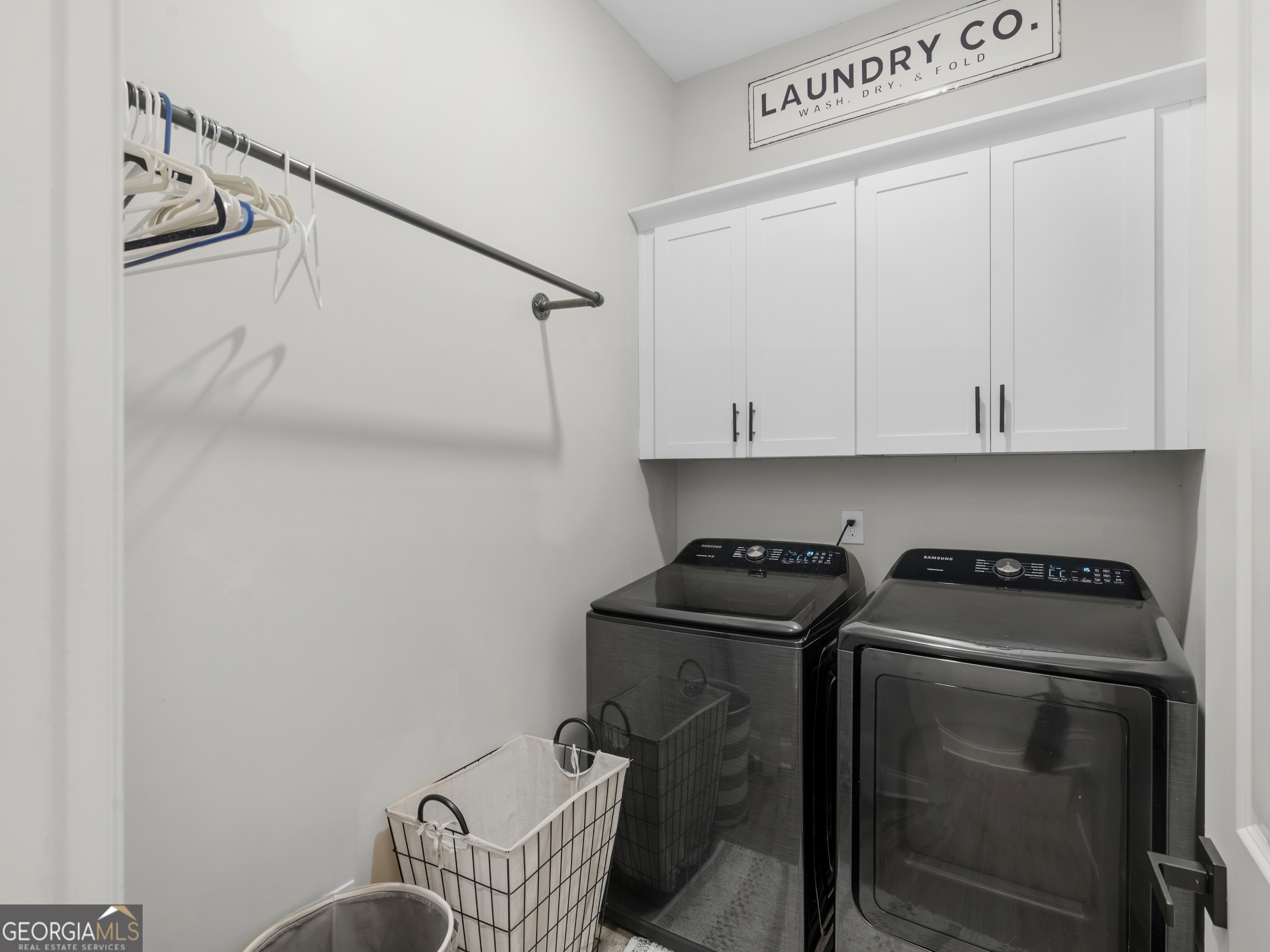 292 Old South River Rd