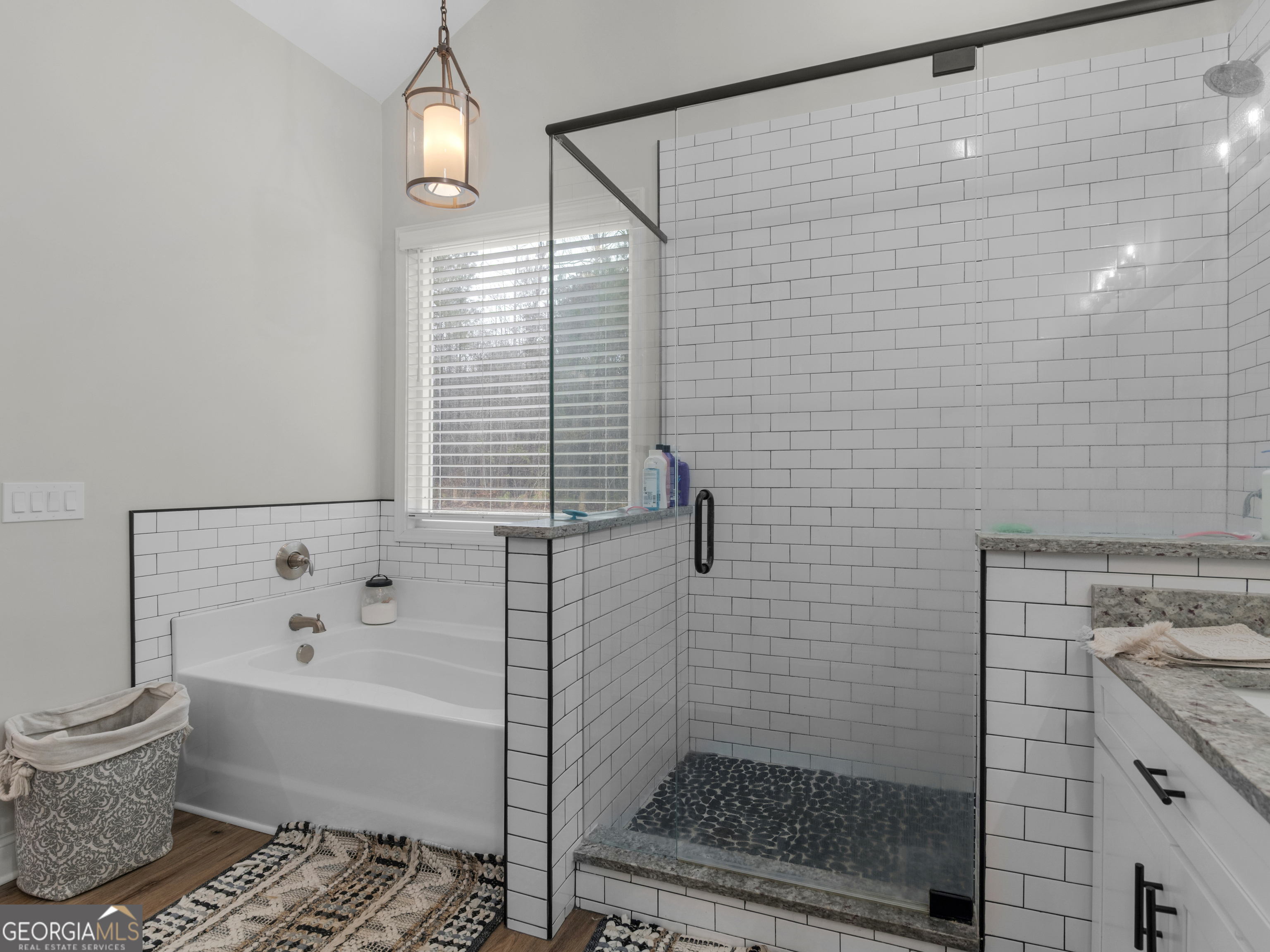 292 Old South River Rd