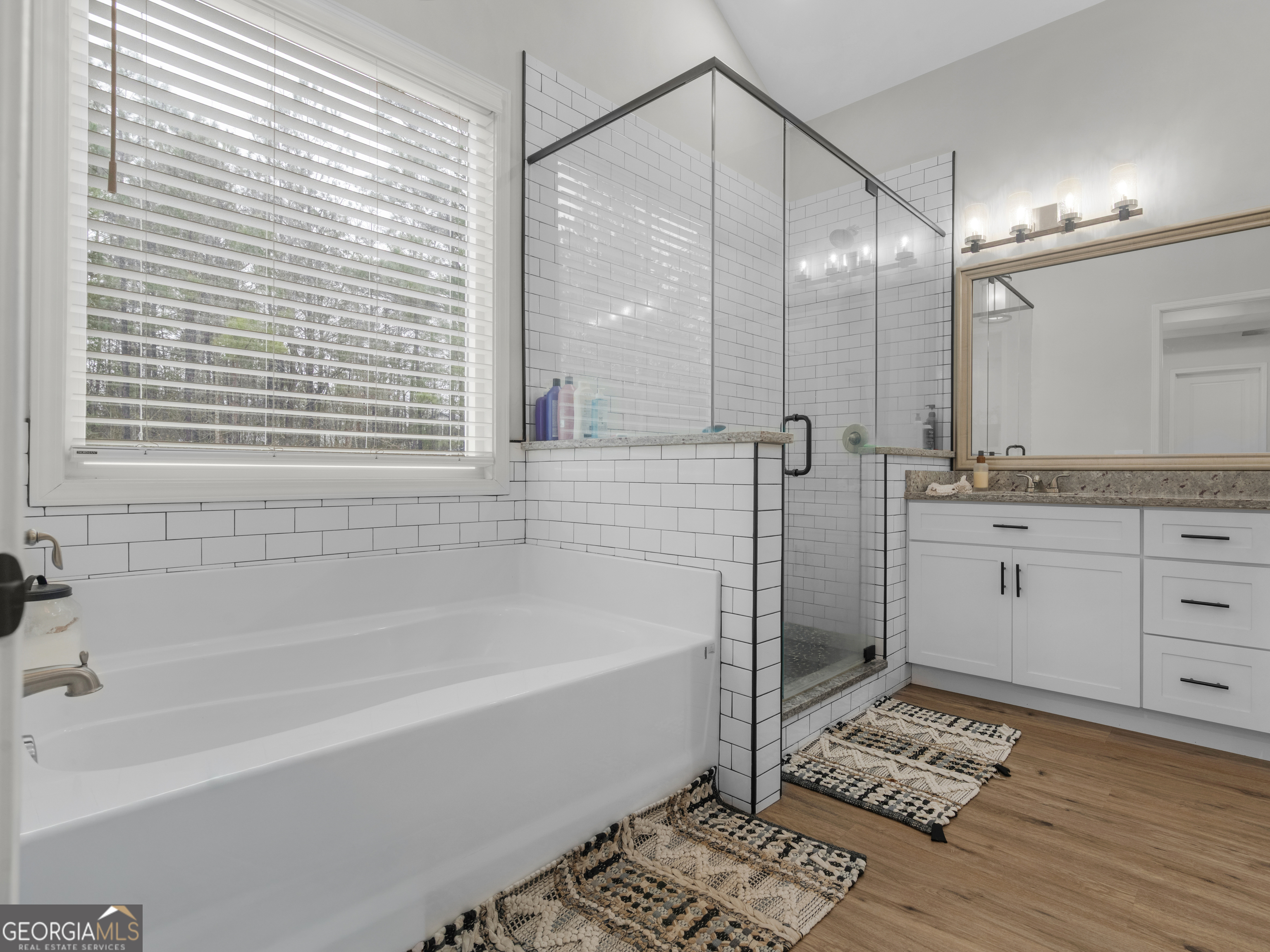 292 Old South River Rd