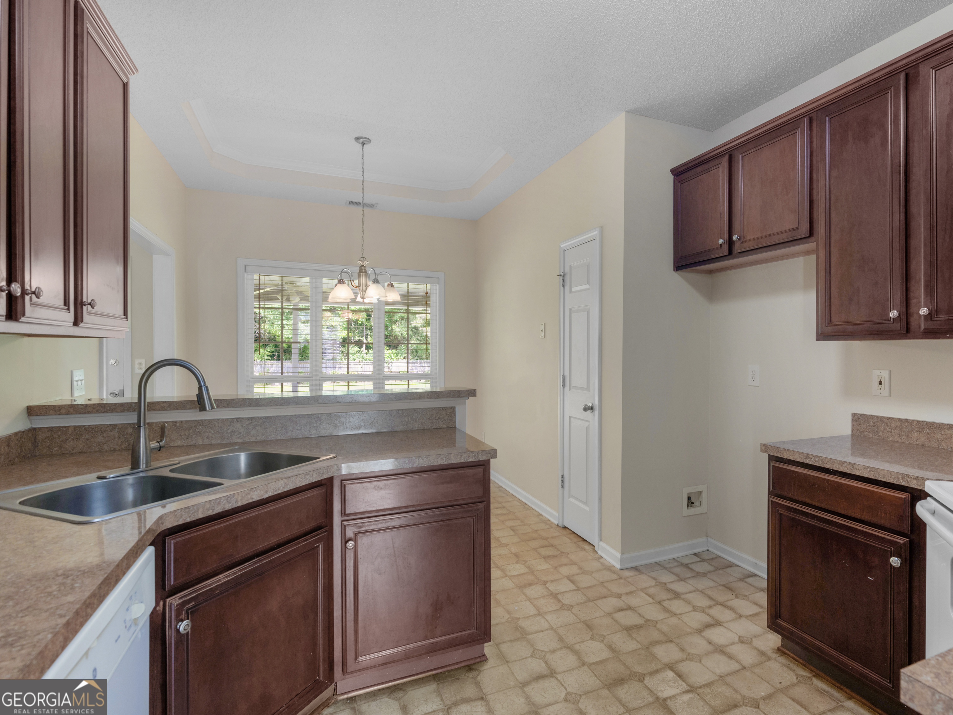 127 Autumn Run Place