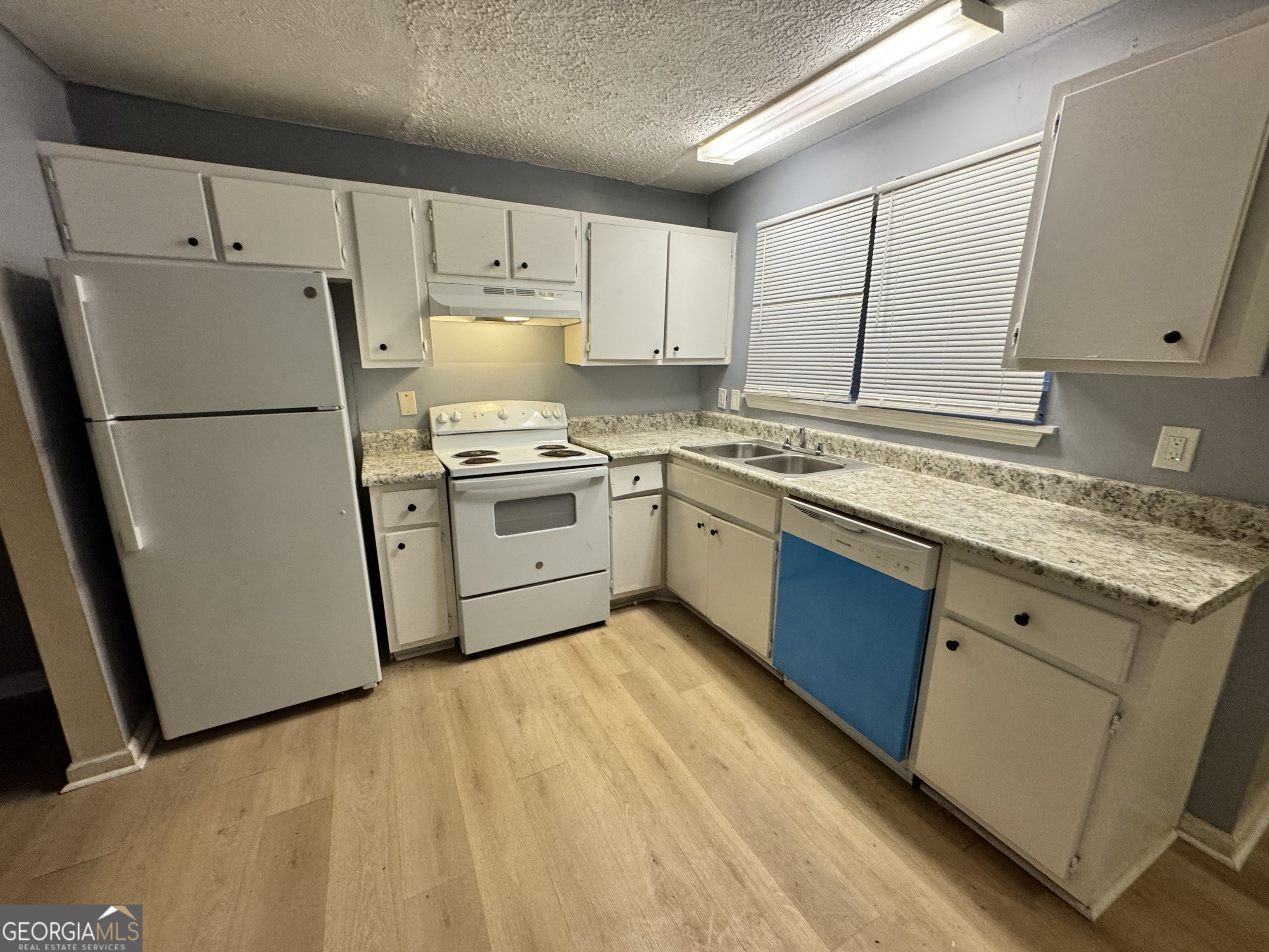 3575 Oakvale Road # 911
