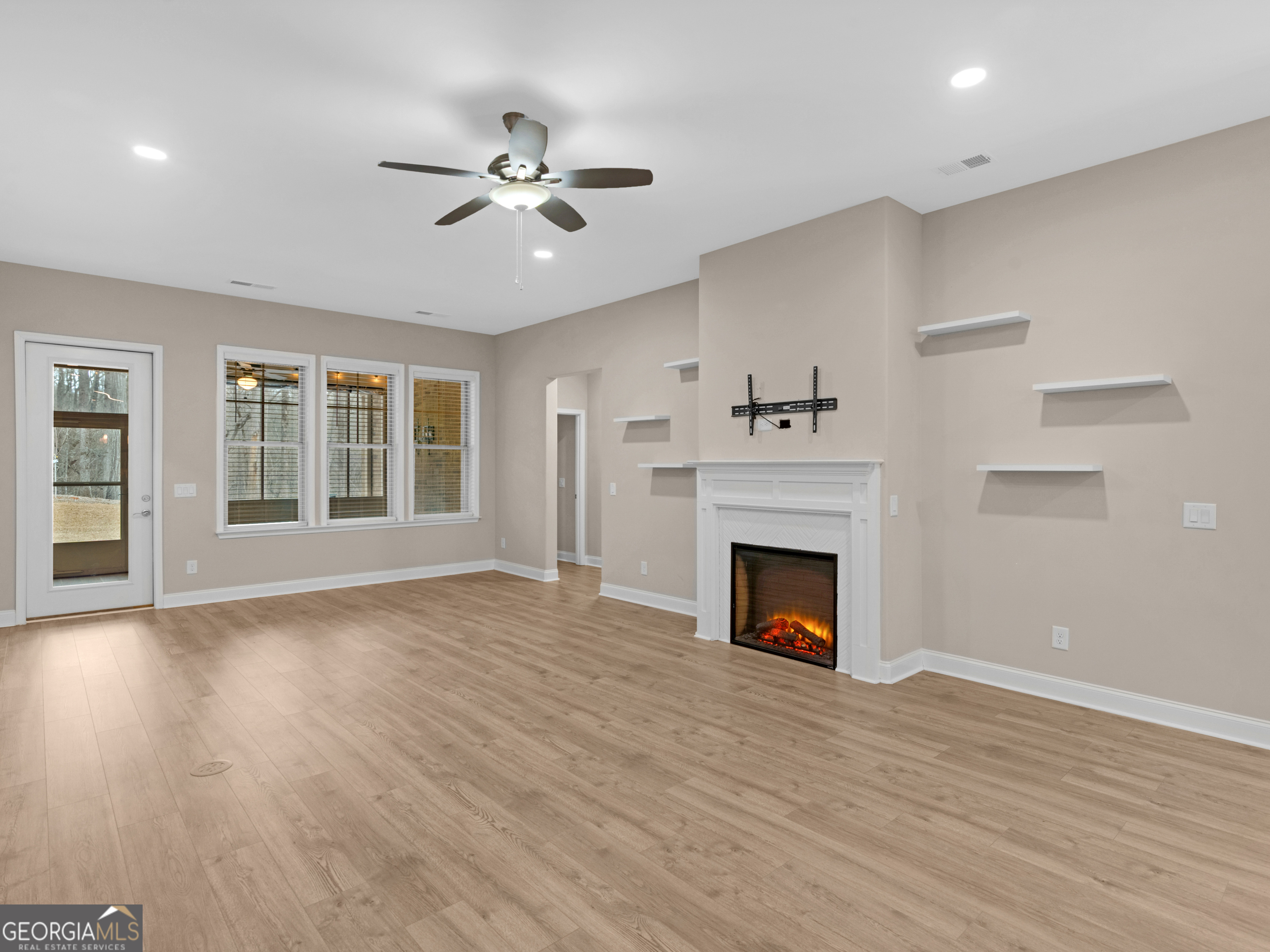 143 Whitworth Dr LOT 10