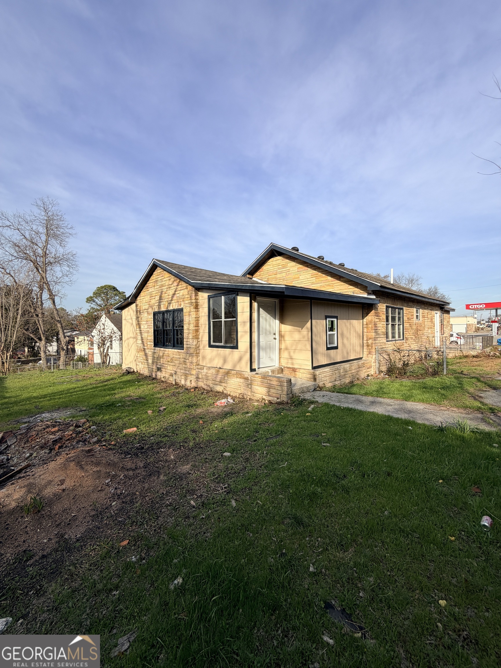 1487 Brentwood Avenue