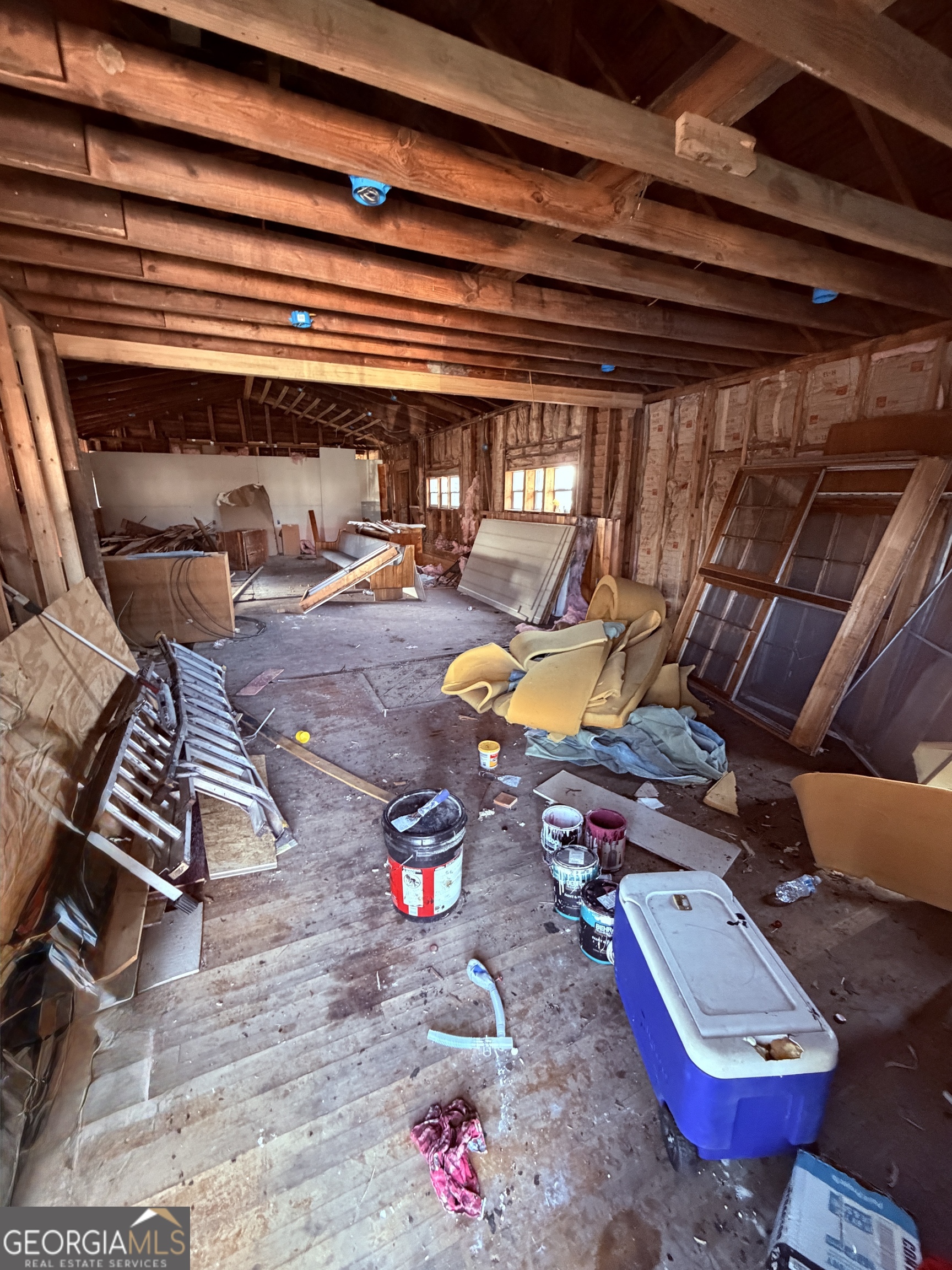 1487 Brentwood Avenue