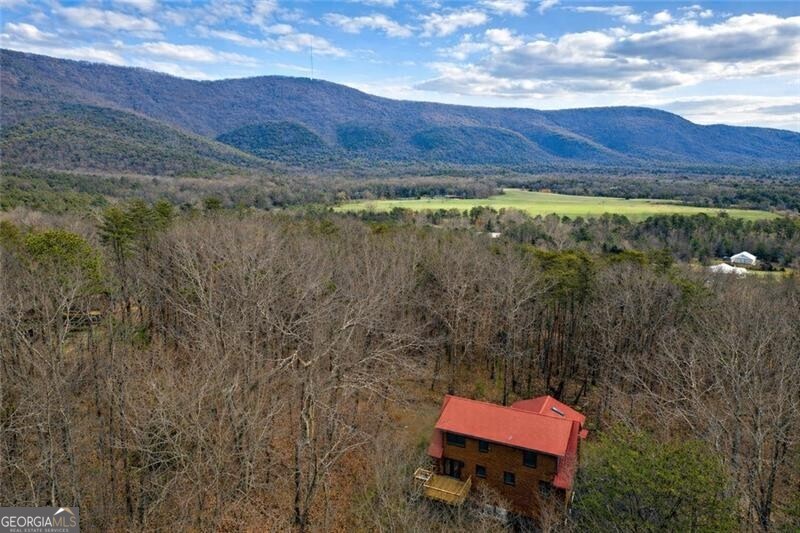 509 E Valley Road NE