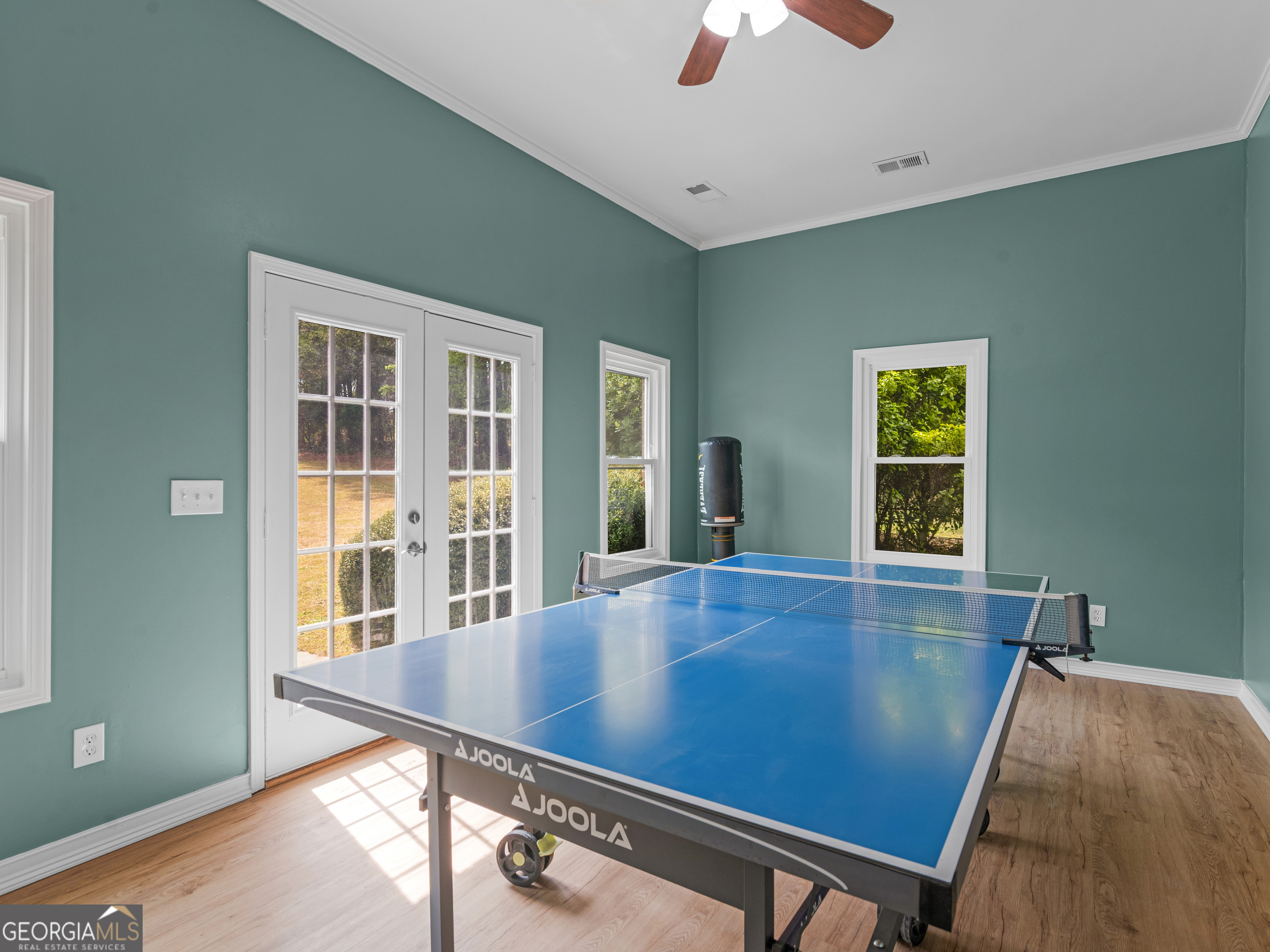 85 Highland Park Drive