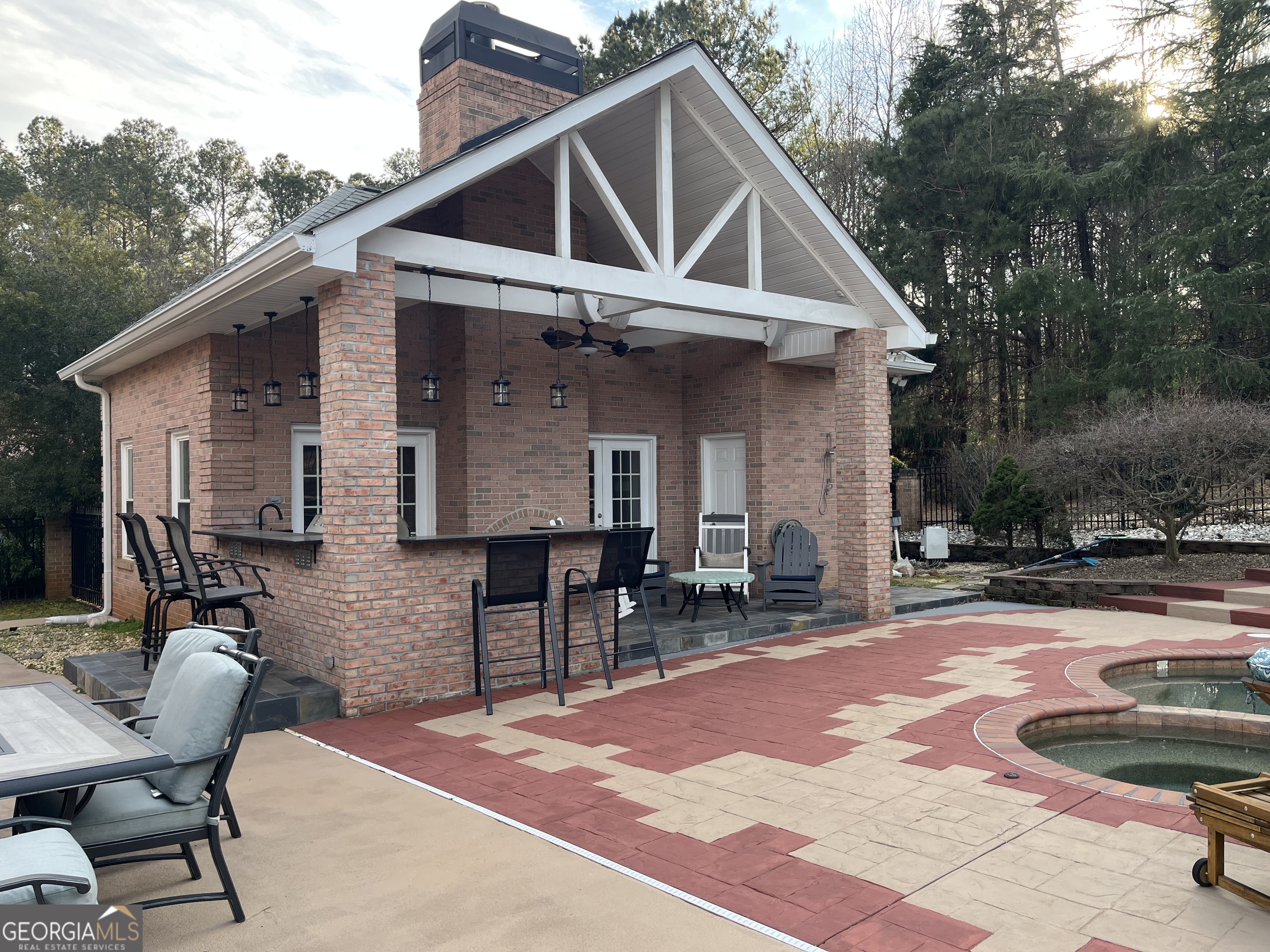 85 Highland Park Drive