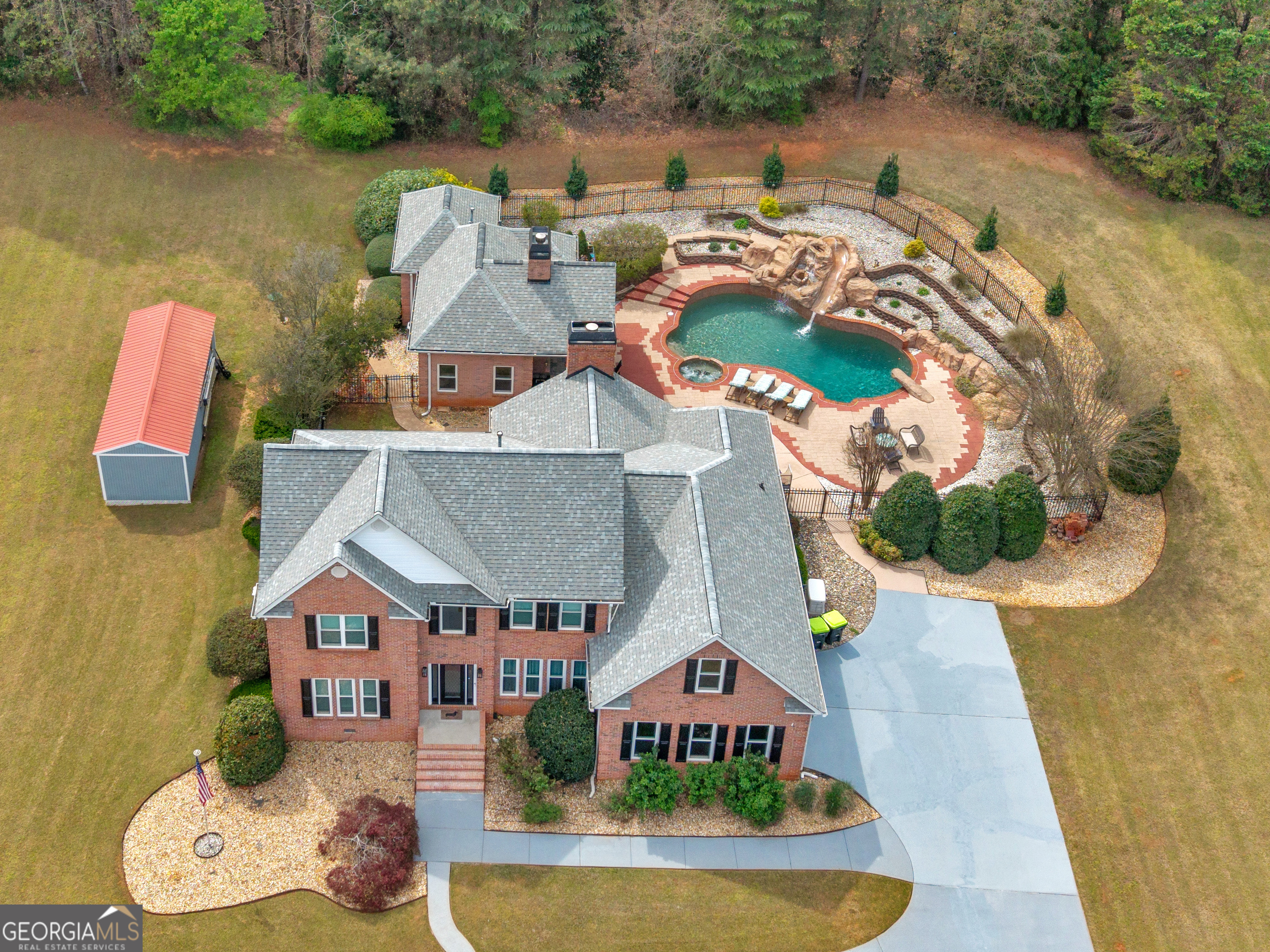 85 Highland Park Drive