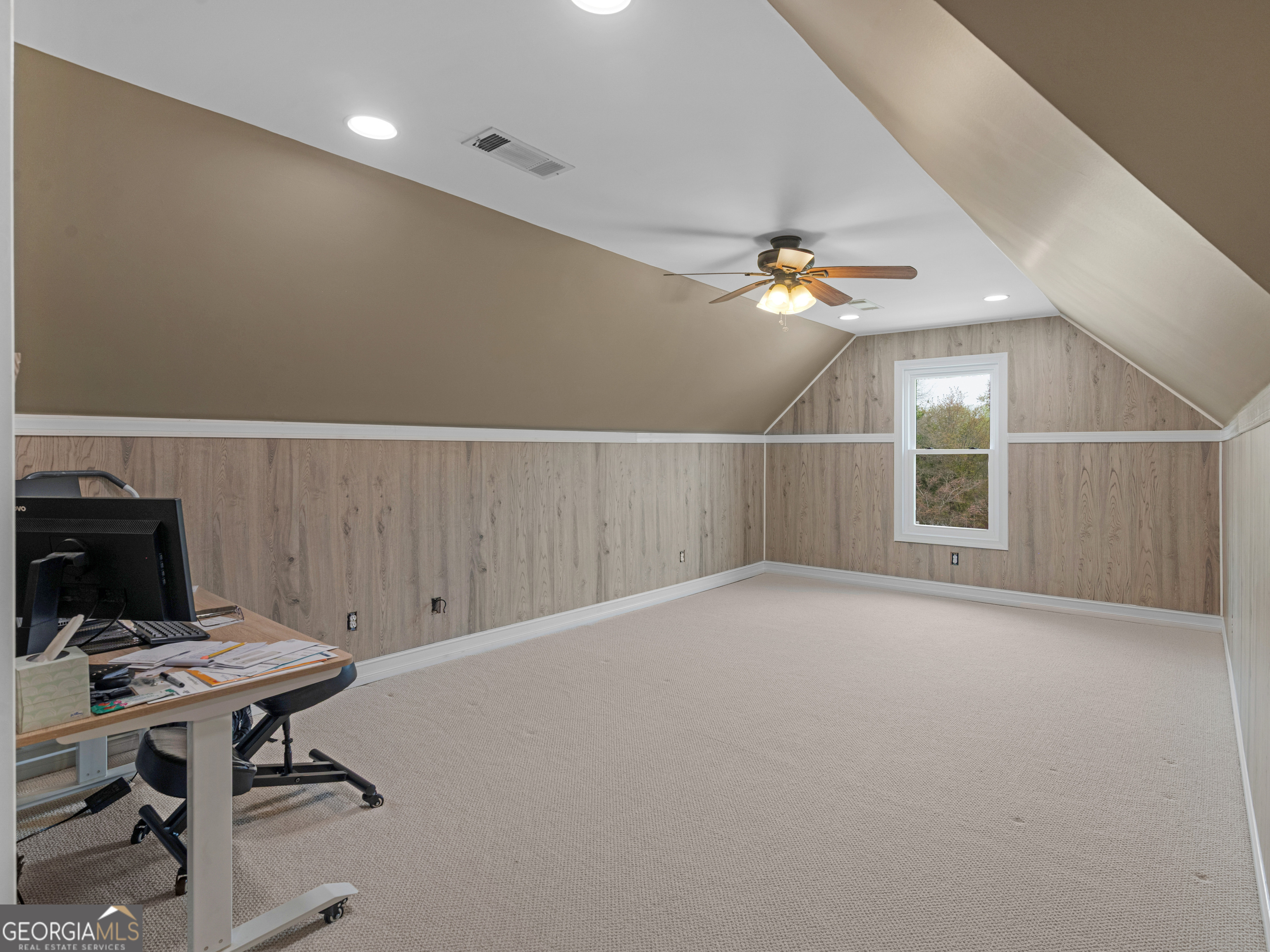 85 Highland Park Drive