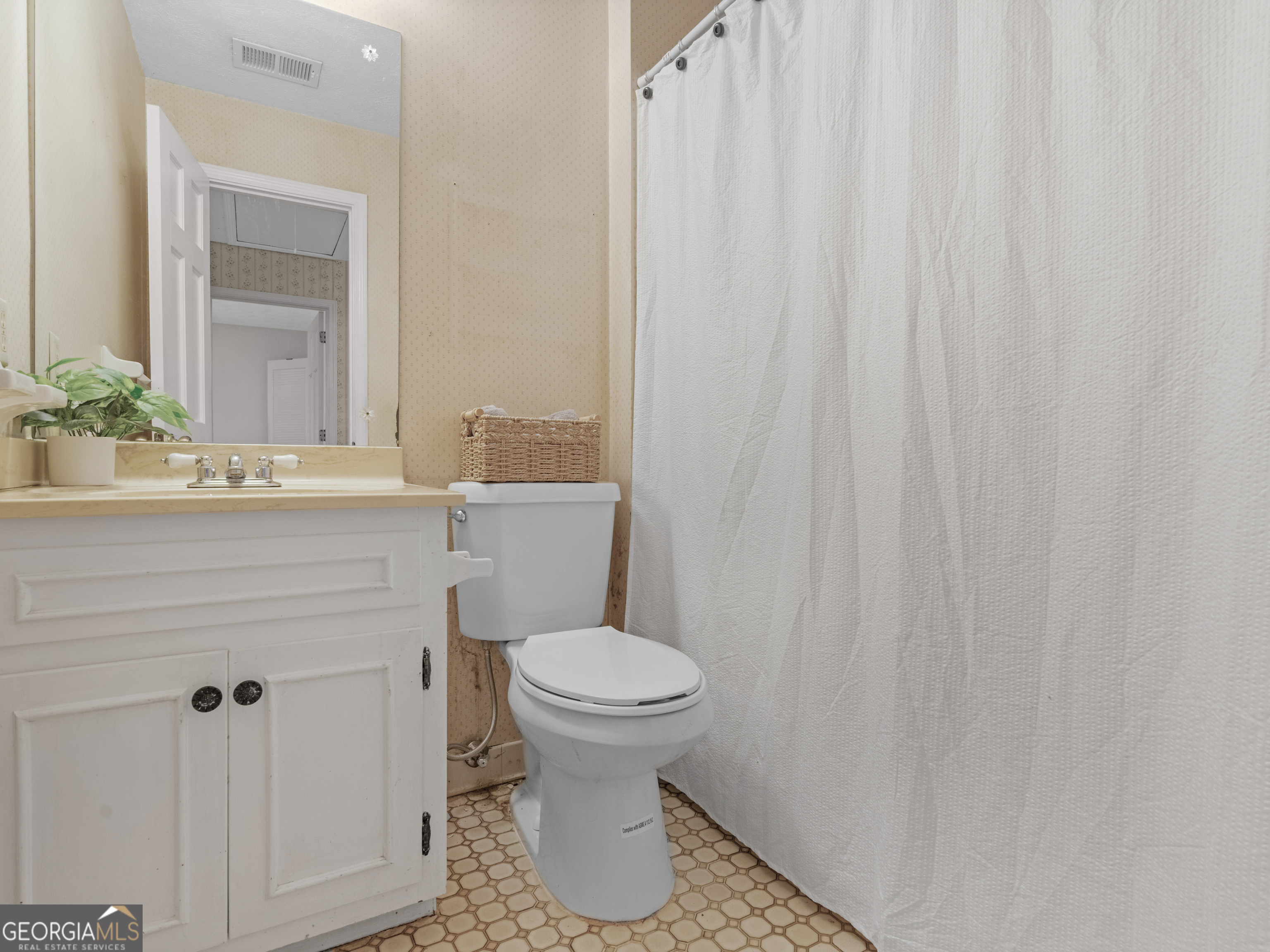 905 Sweet Briar Lane SE