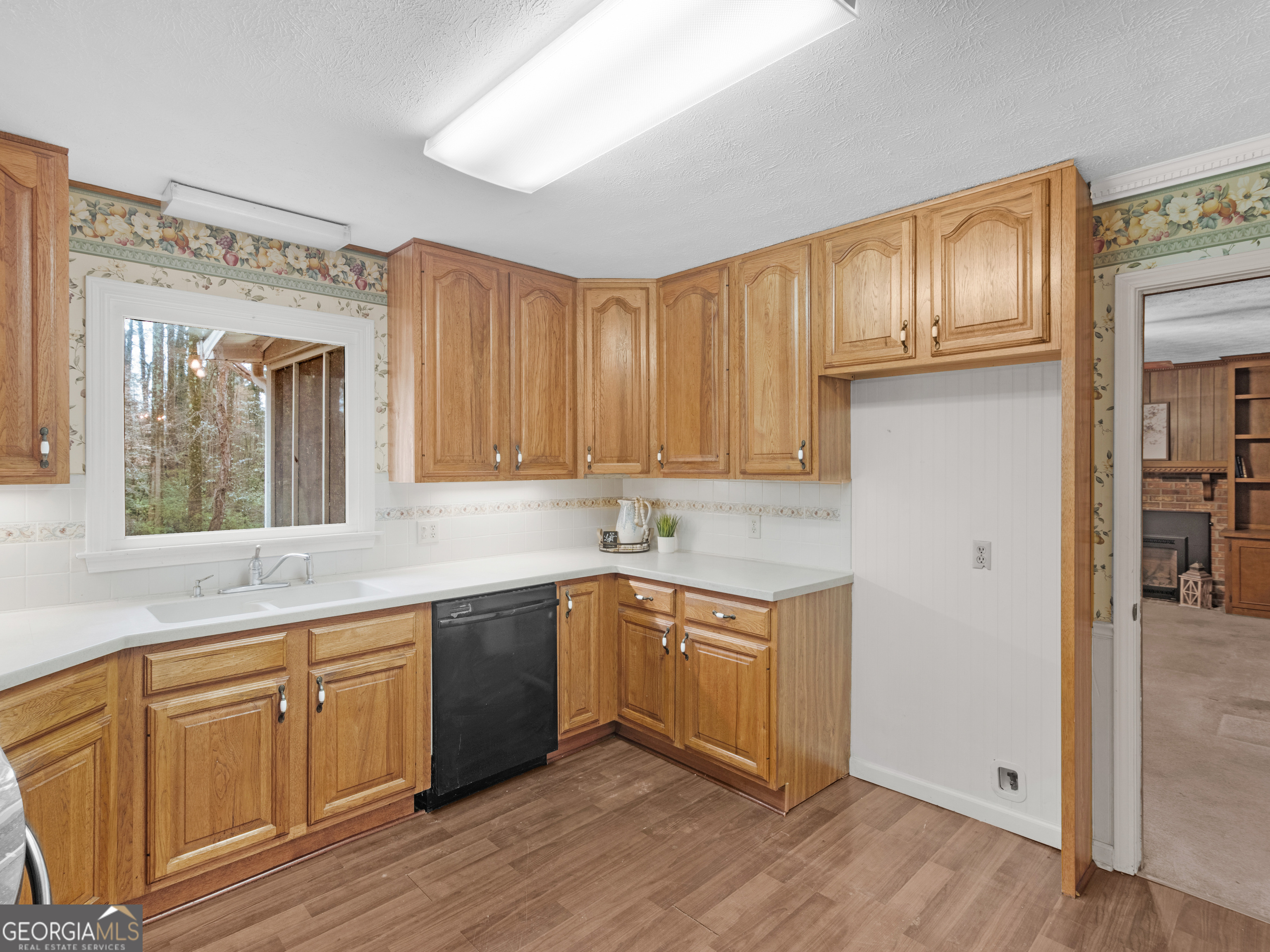 905 Sweet Briar Lane SE