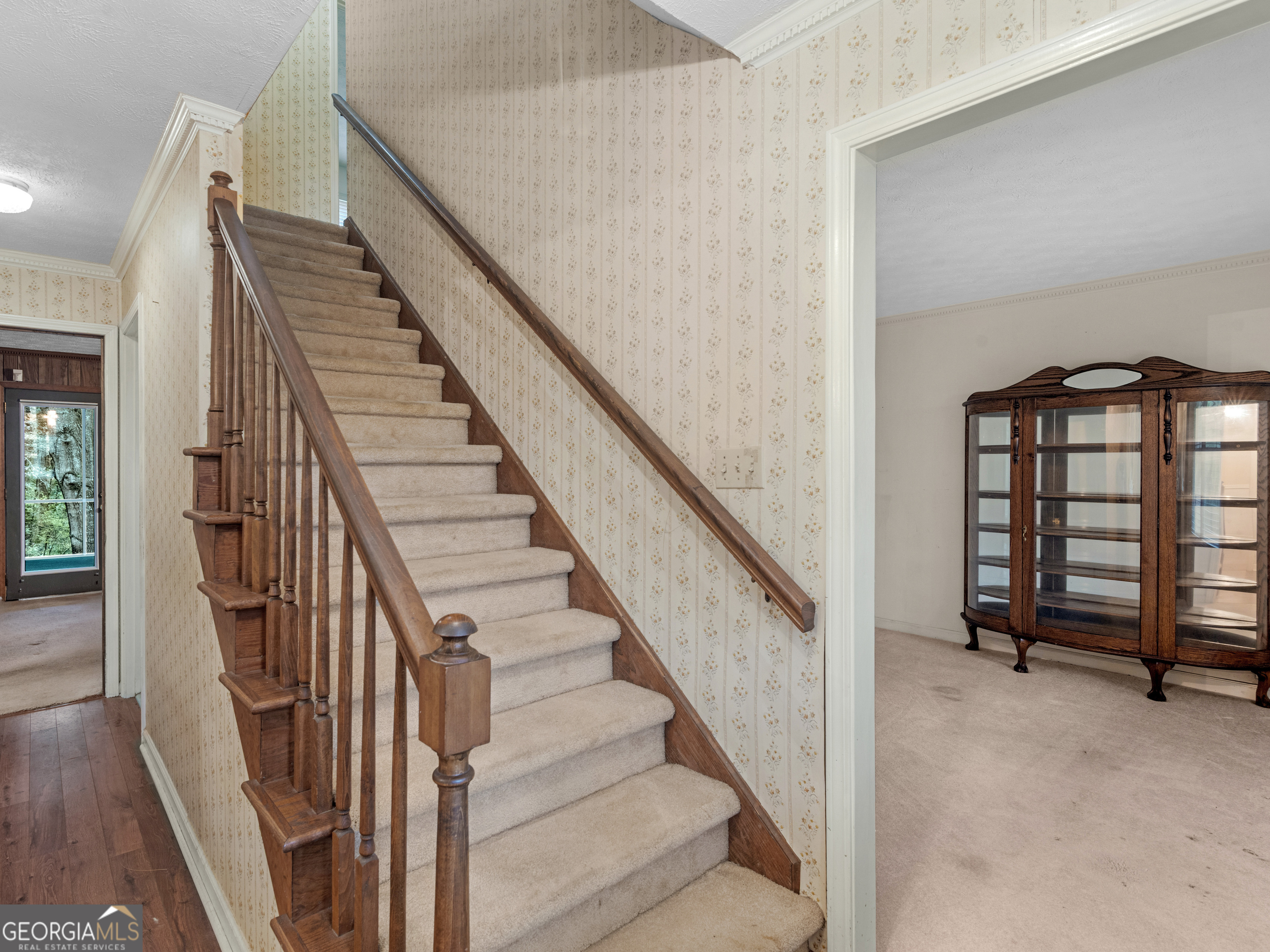 905 Sweet Briar Lane SE