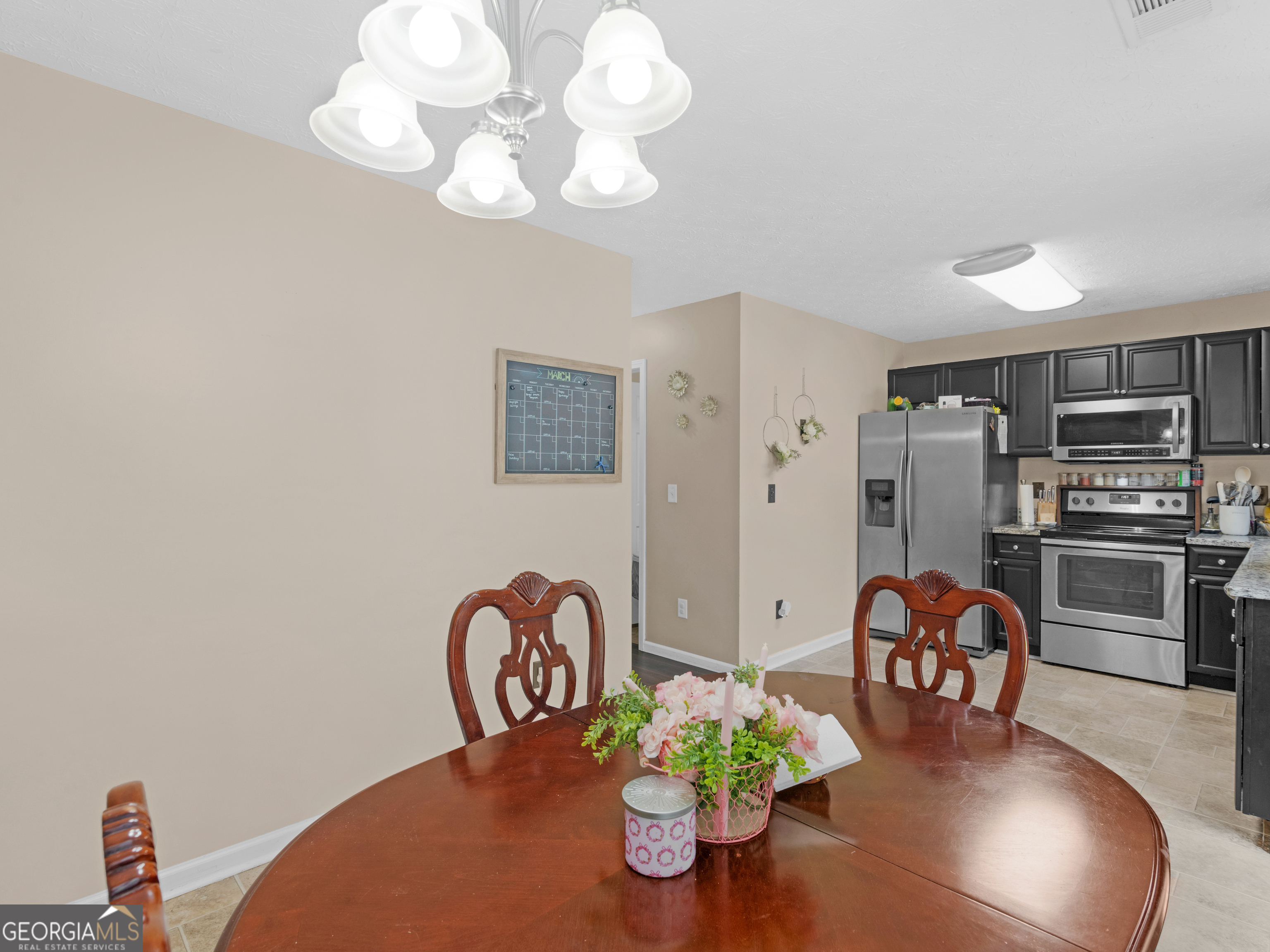 40 Rocky Hill Way