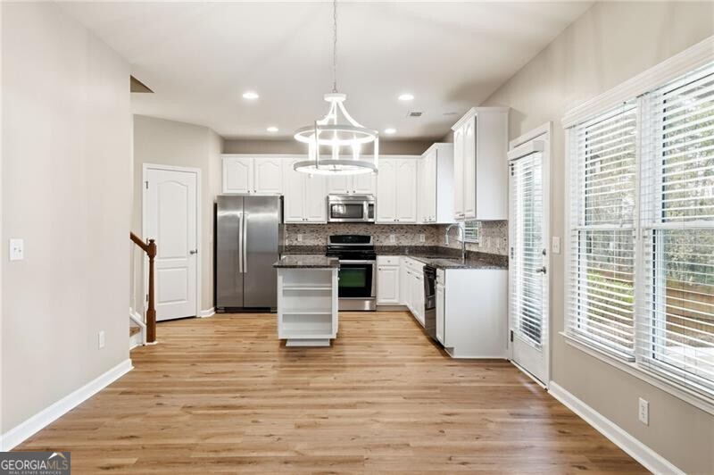 113 Greenbrier Way