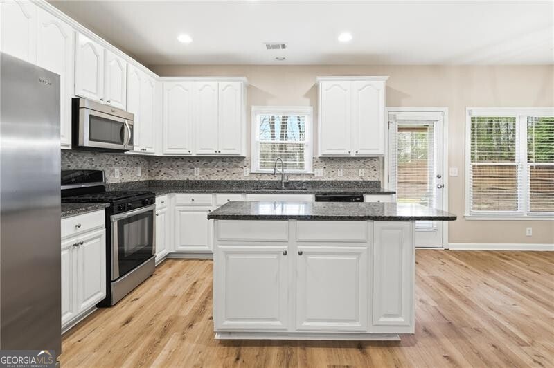 113 Greenbrier Way