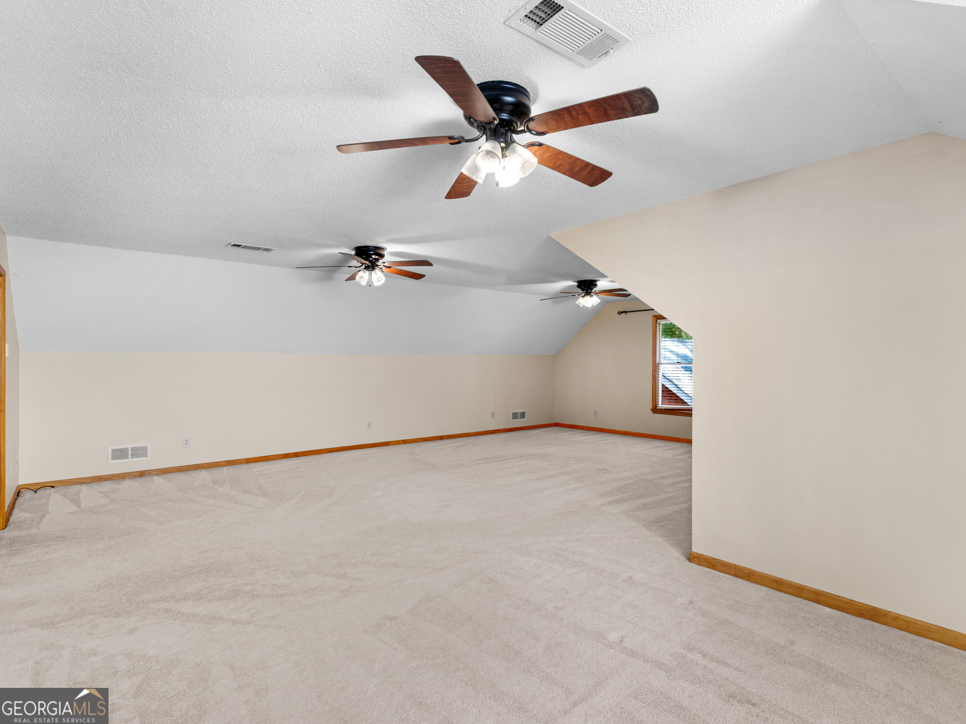 325 Country Side Drive