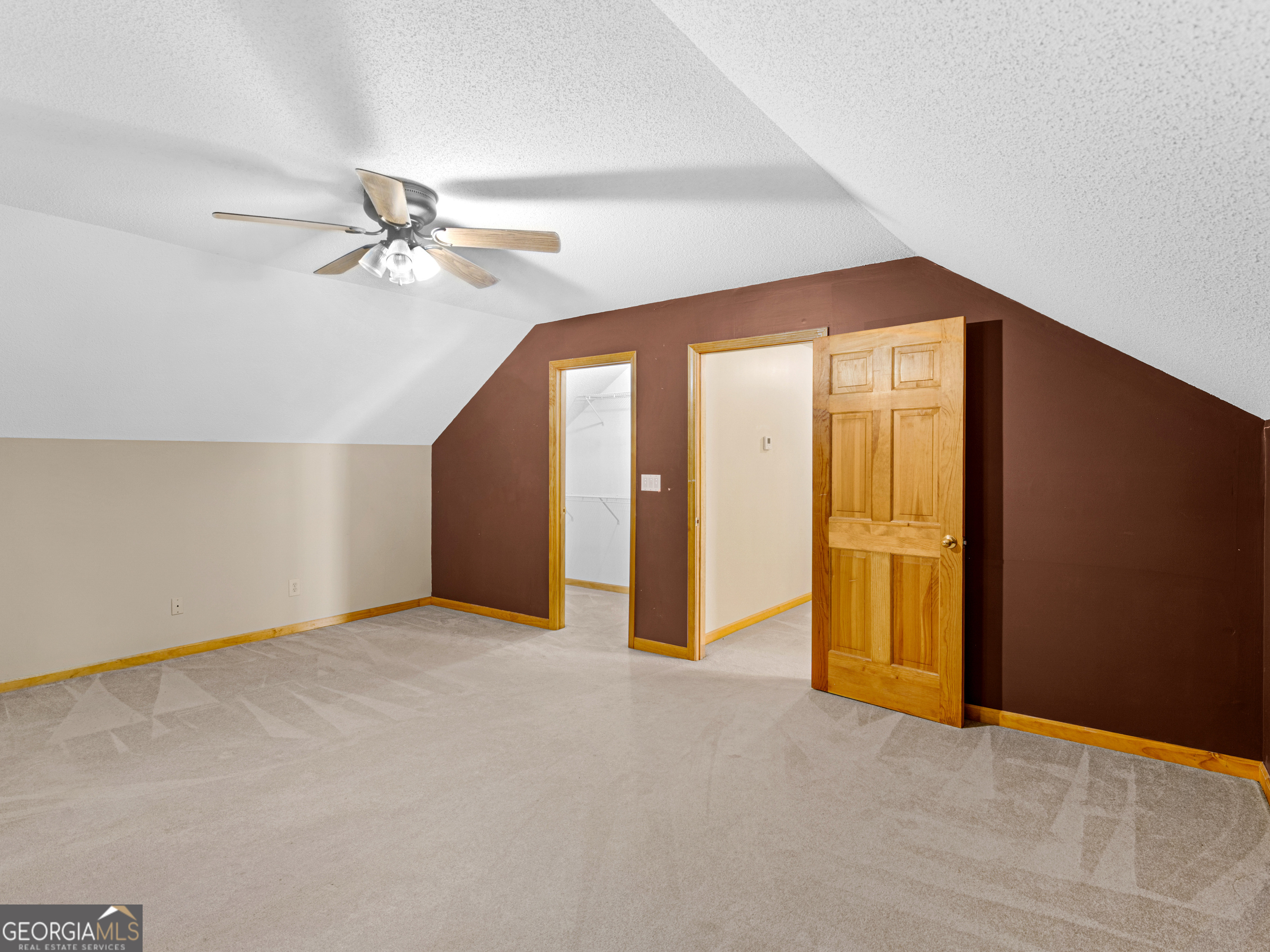 325 Country Side Drive