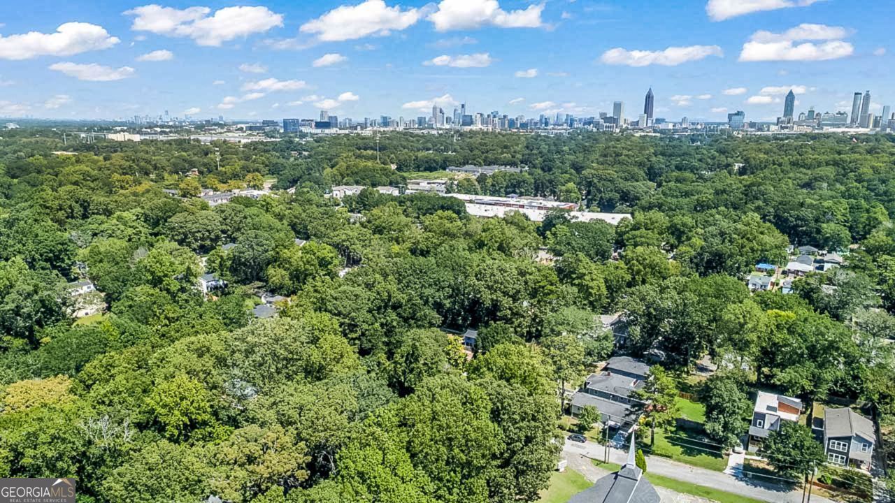 1427 Andrews Street NW