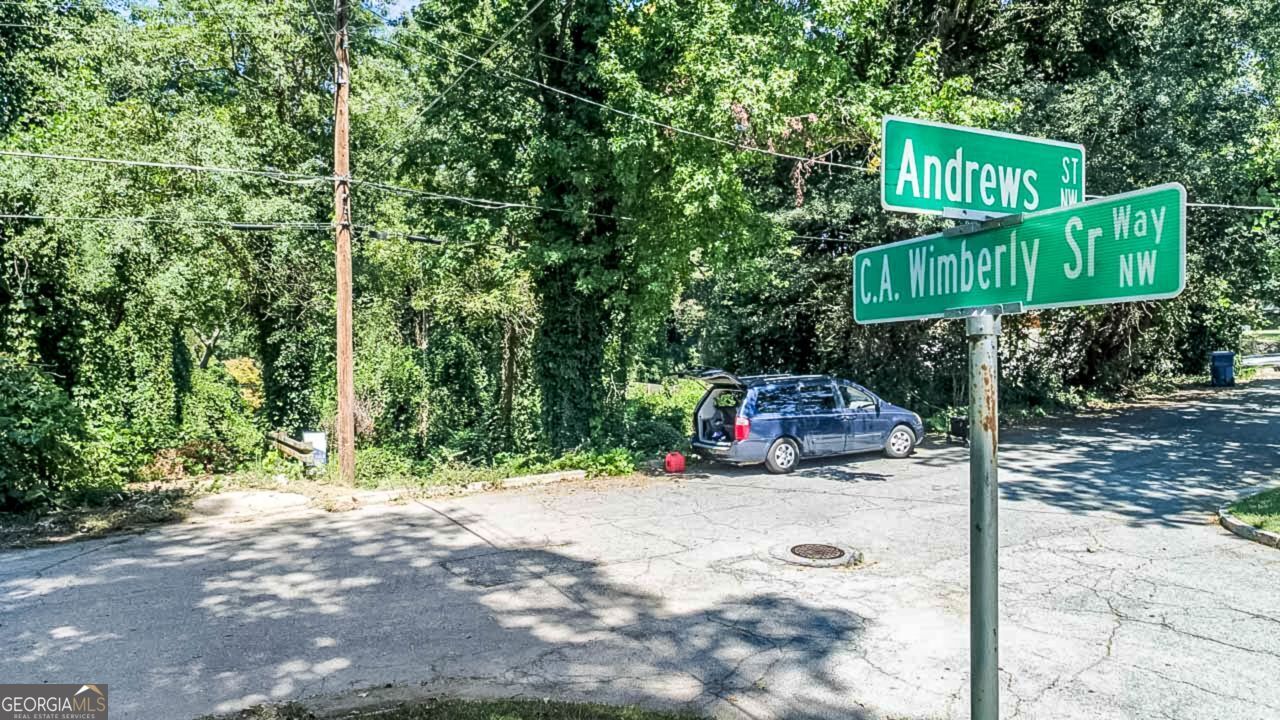 1427 Andrews Street NW