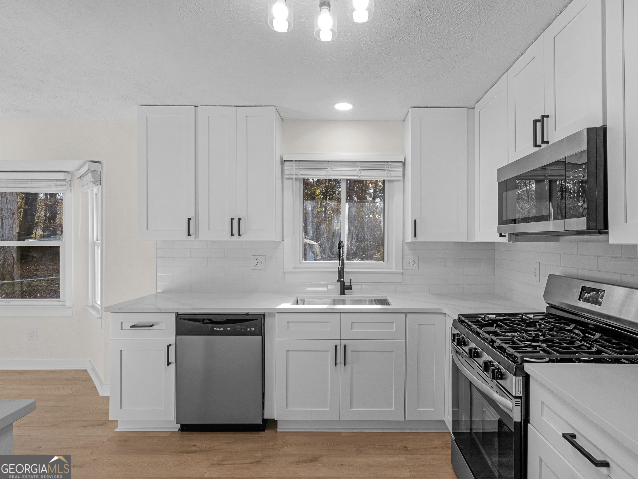 8228 Lullwater Court