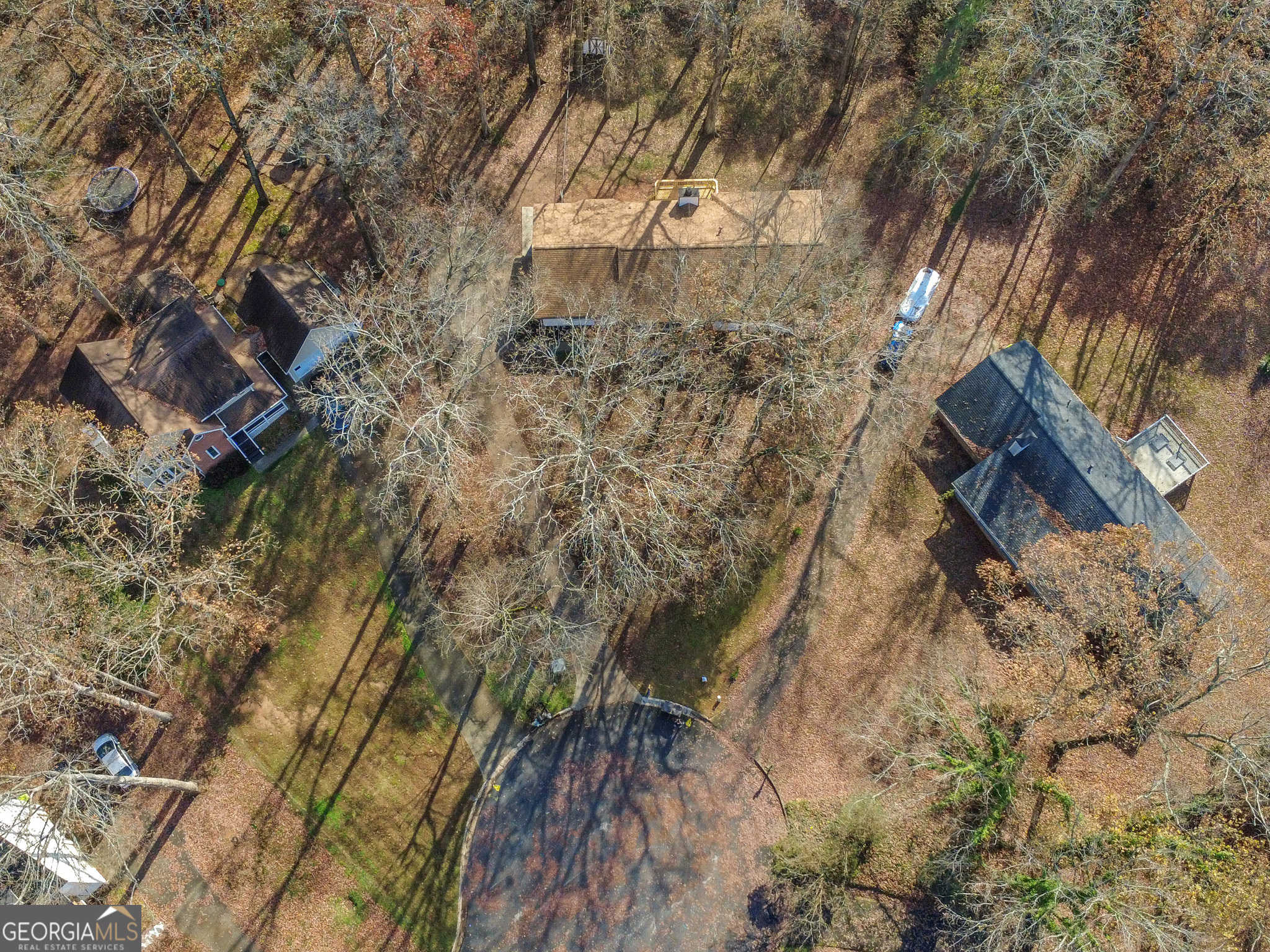 8228 Lullwater Court