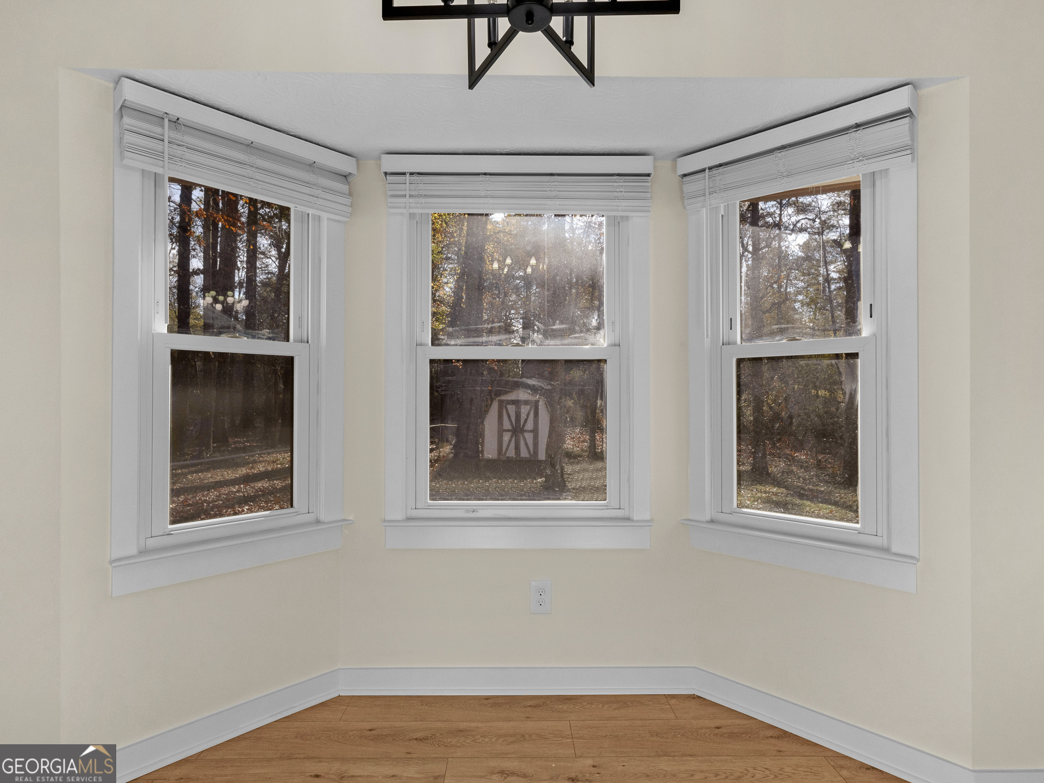 8228 Lullwater Court