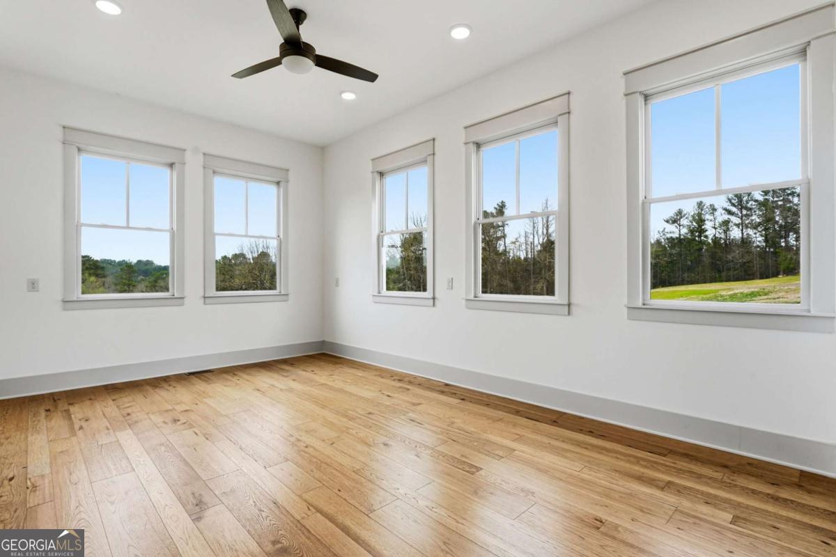 738 Overlook Trail