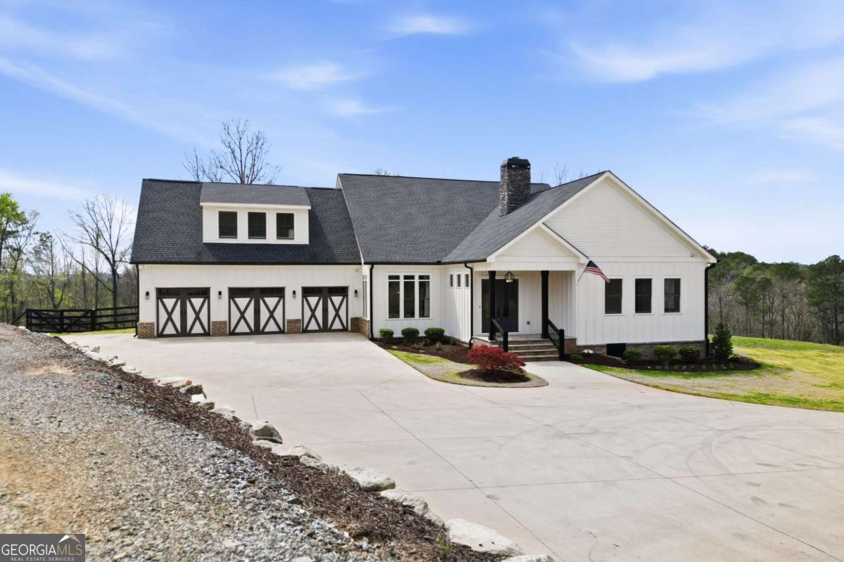 738 Overlook Trail