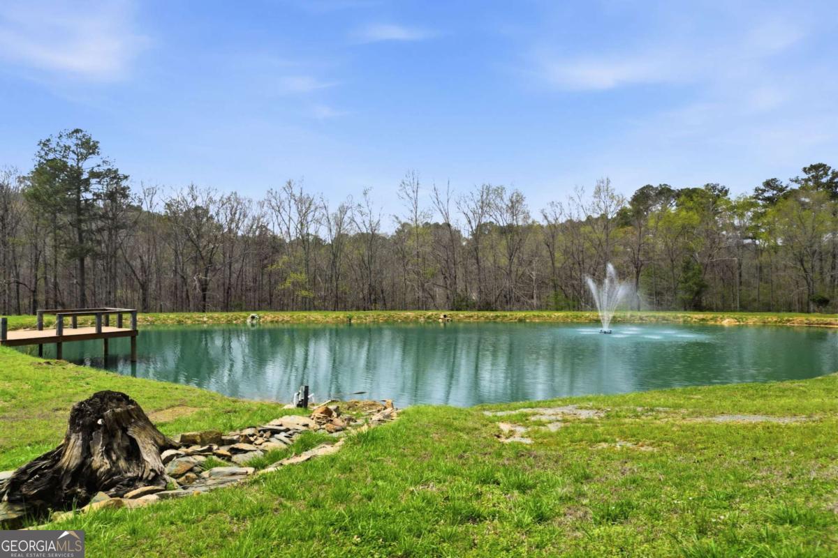 738 Overlook Trail